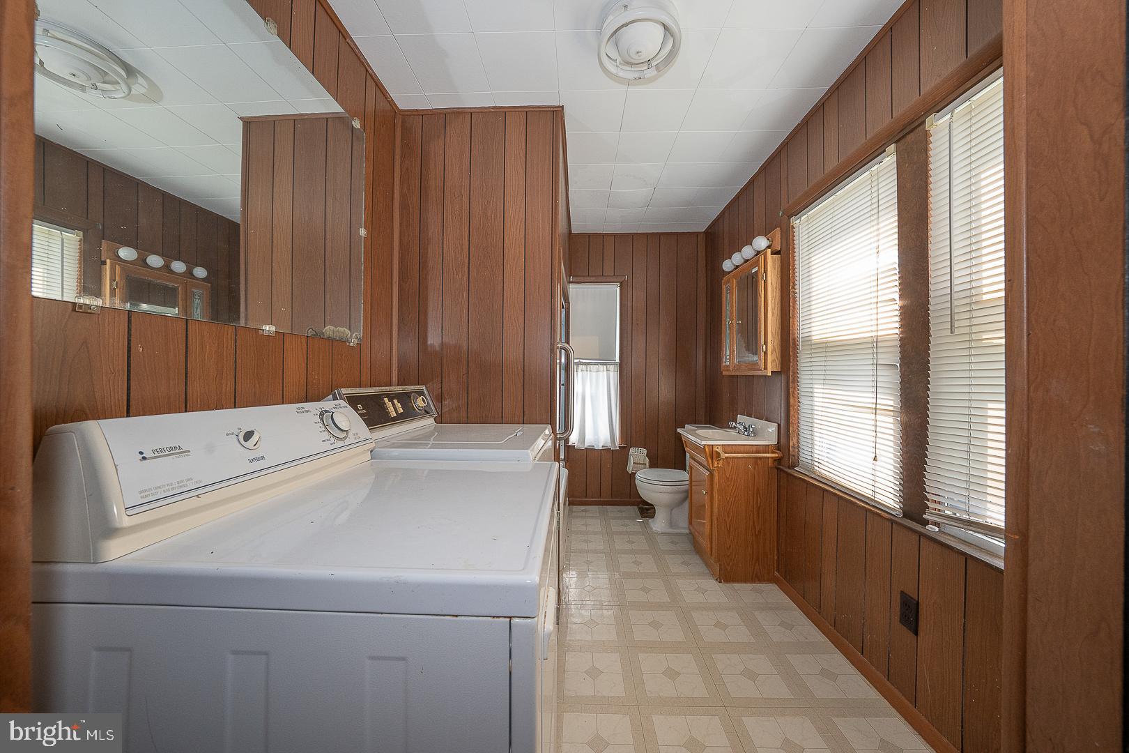 RIDLEY PARK - Residential