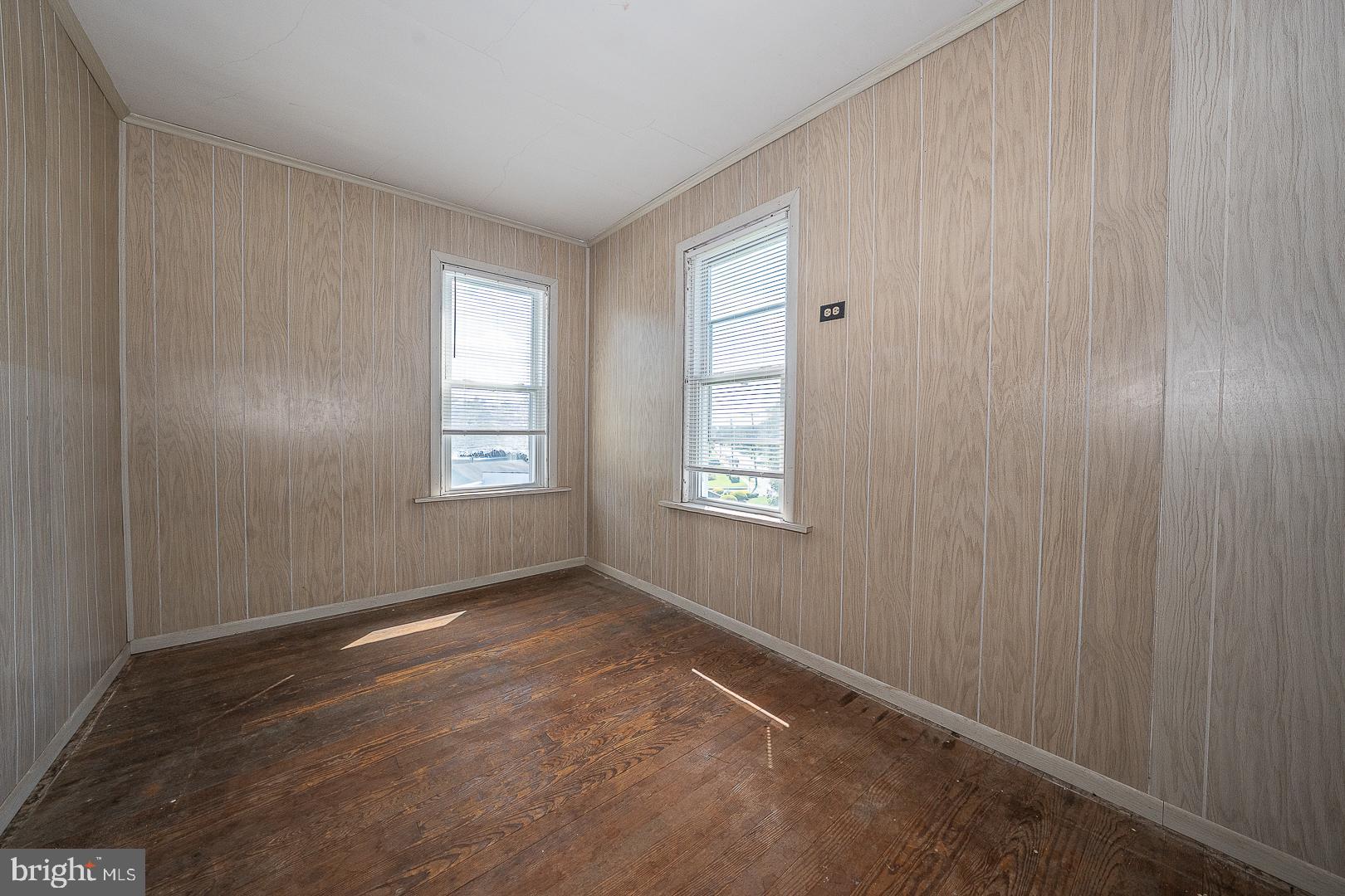 RIDLEY PARK - Residential