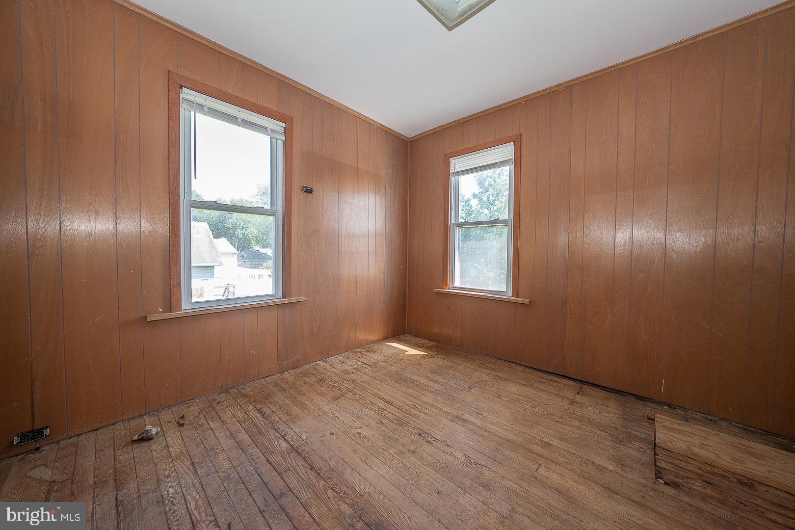 RIDLEY PARK - Residential