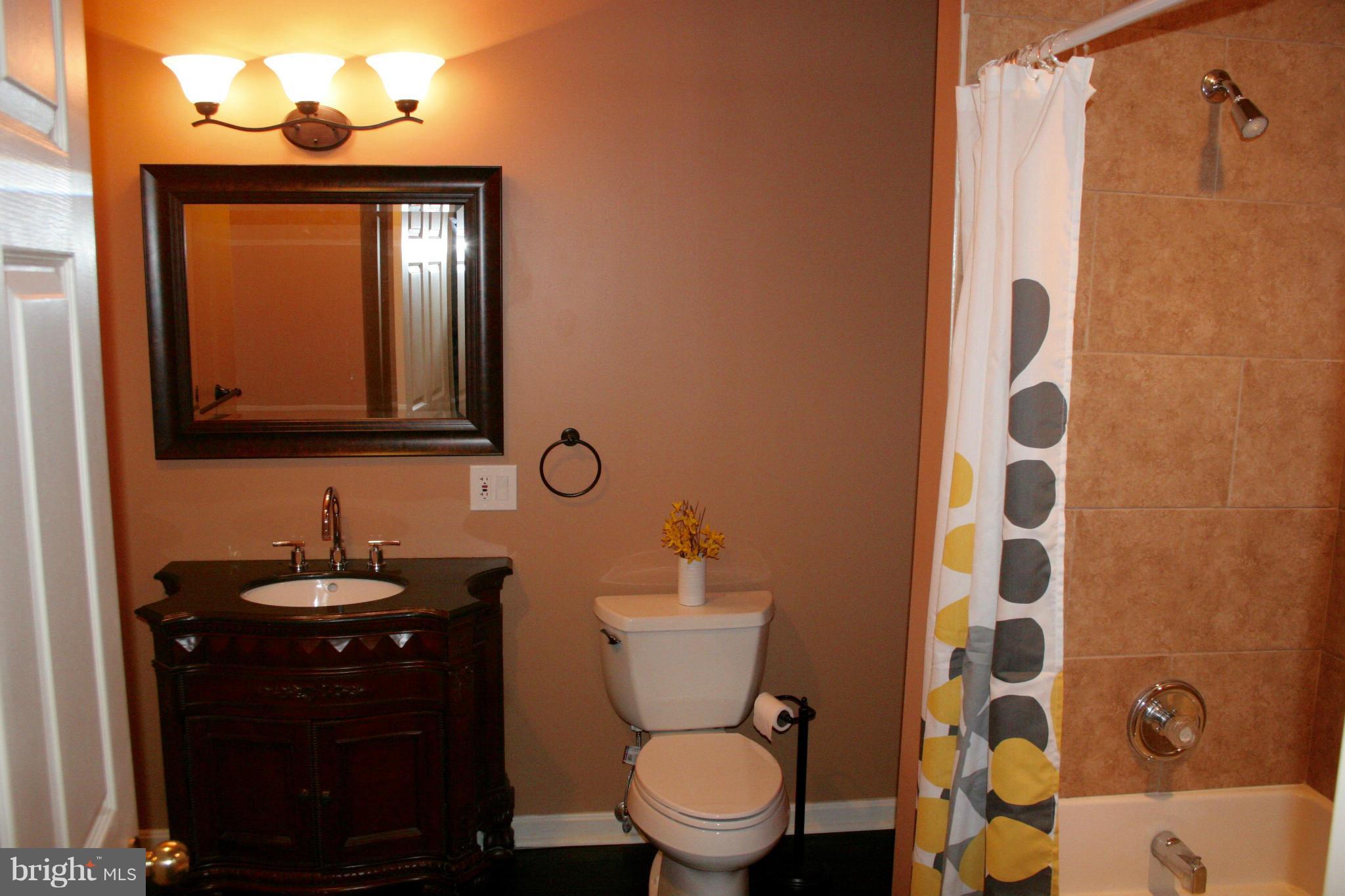 SADDLE RIDGE - Residential