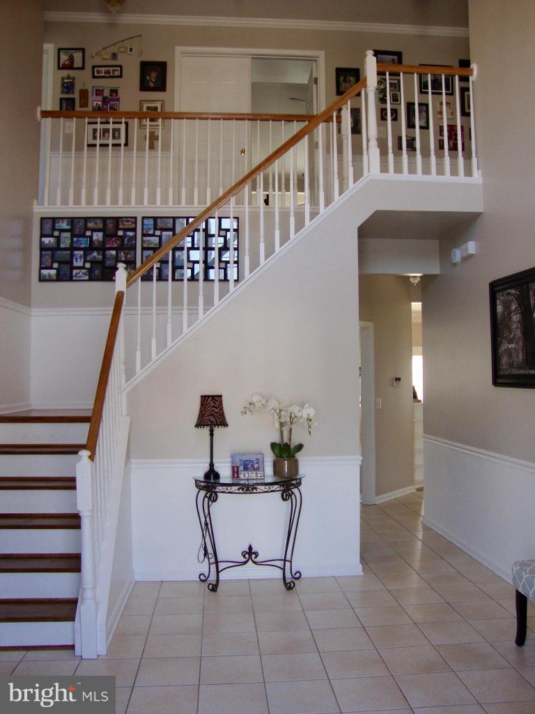 SADDLE RIDGE - Residential