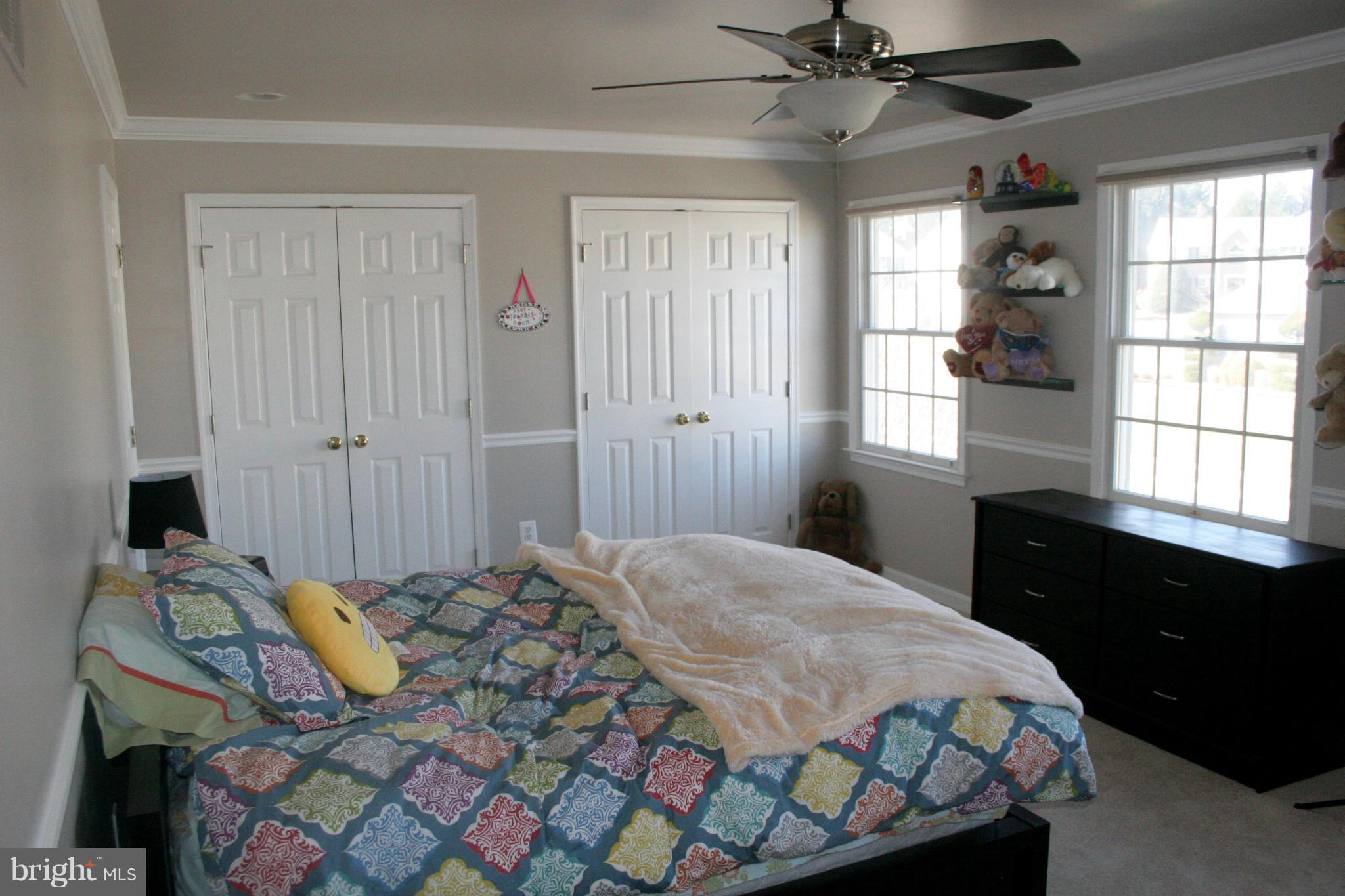 SADDLE RIDGE - Residential