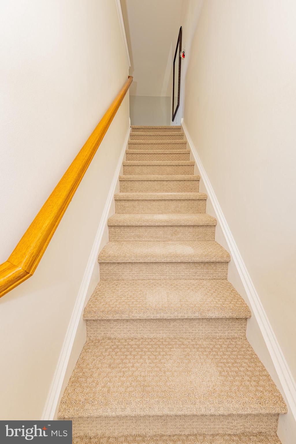 NEWTOWN WALK - Residential