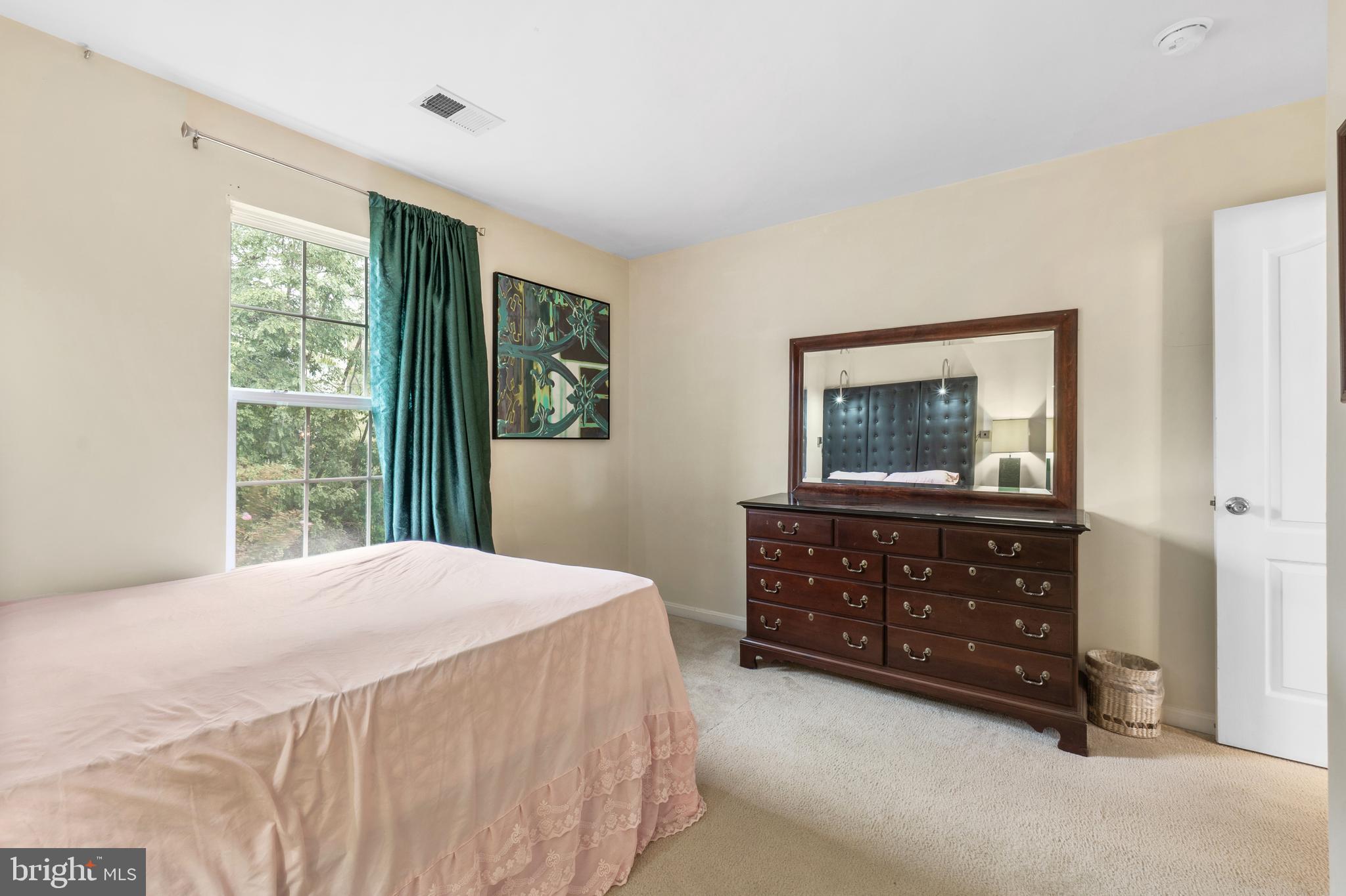 ROSE VALLEY - Residential Lease