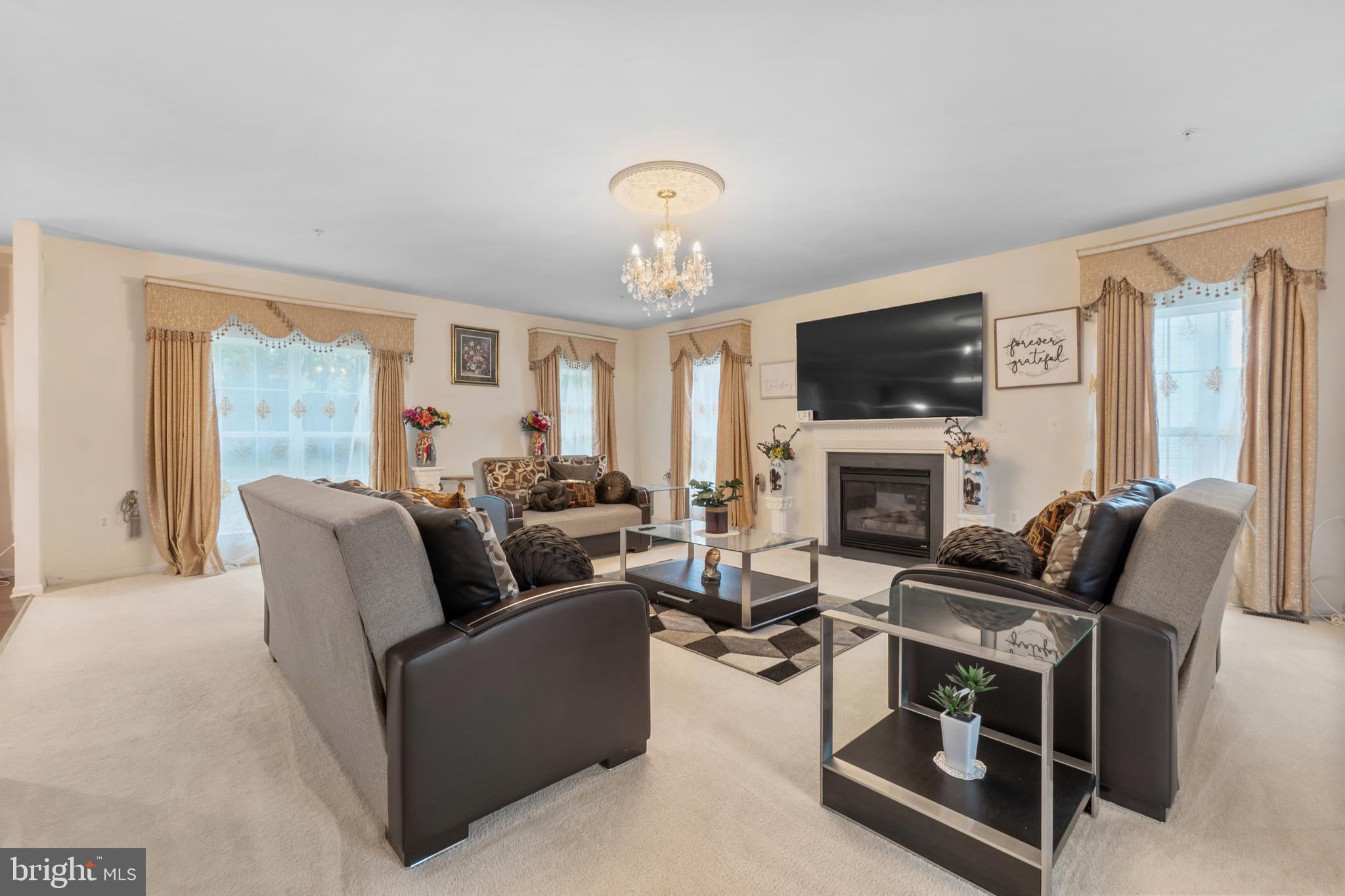 ROSE VALLEY - Residential Lease