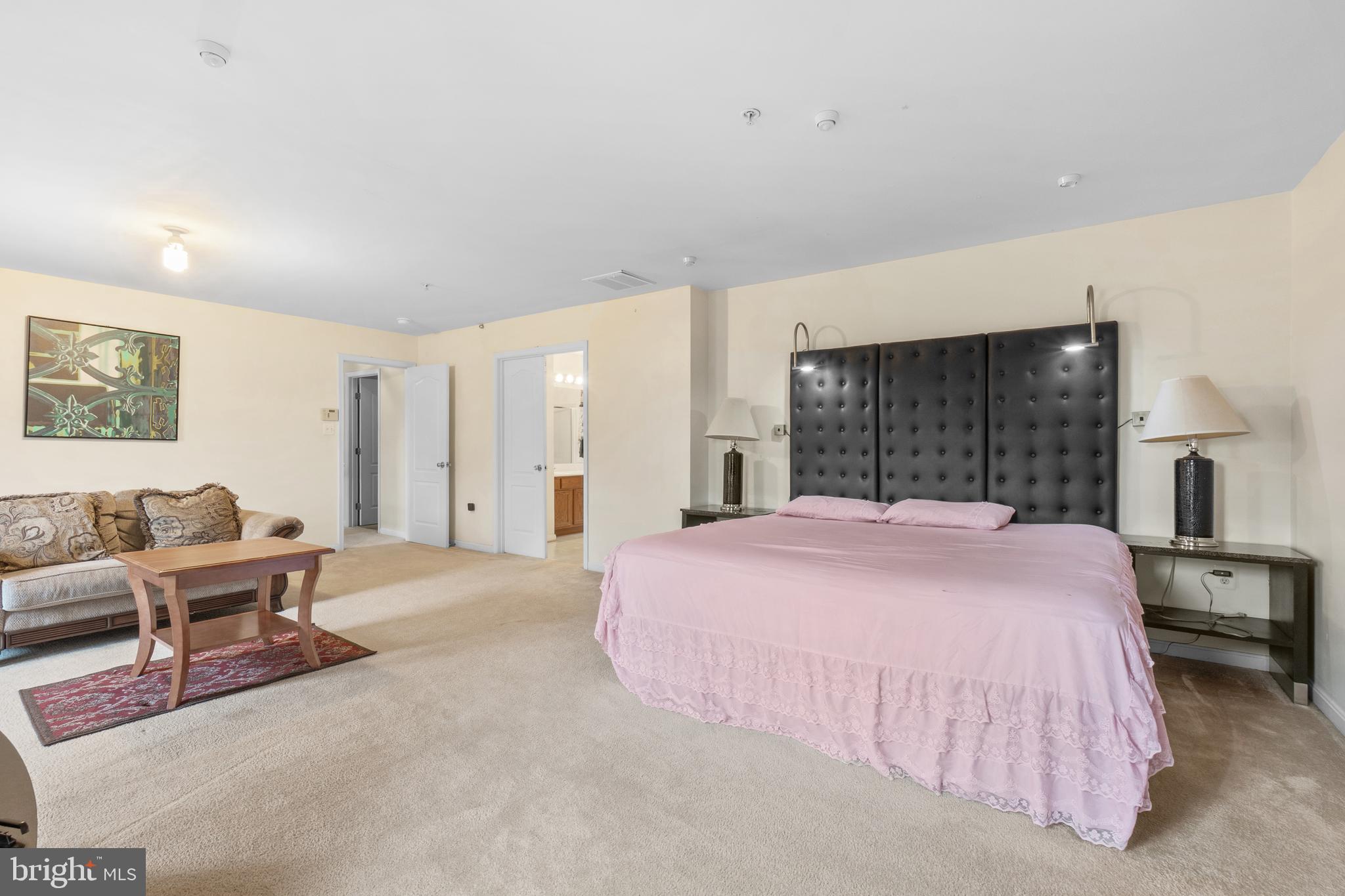 ROSE VALLEY - Residential Lease