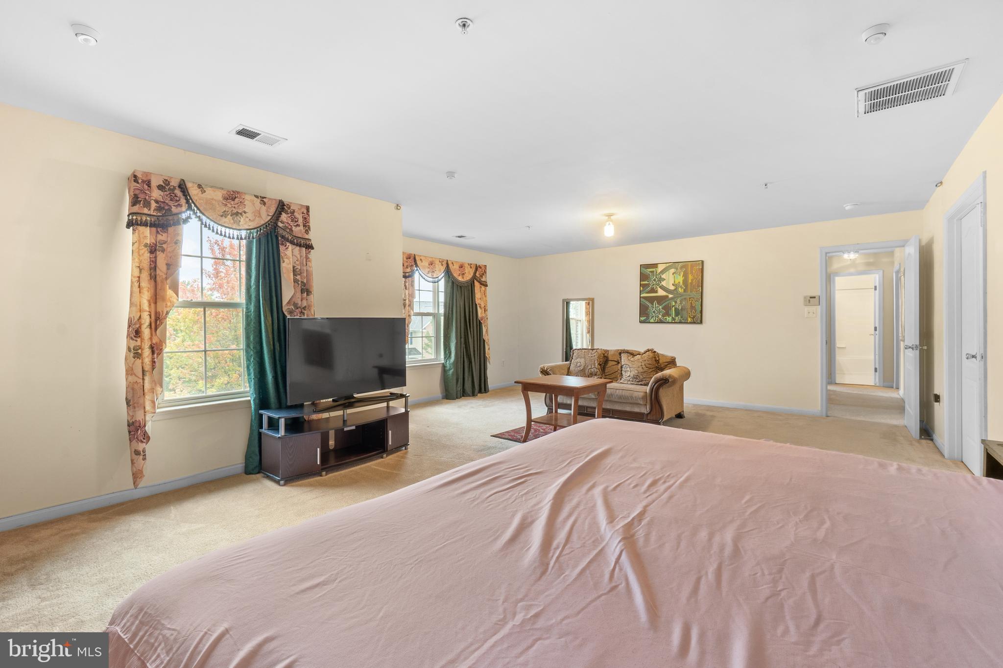 ROSE VALLEY - Residential Lease