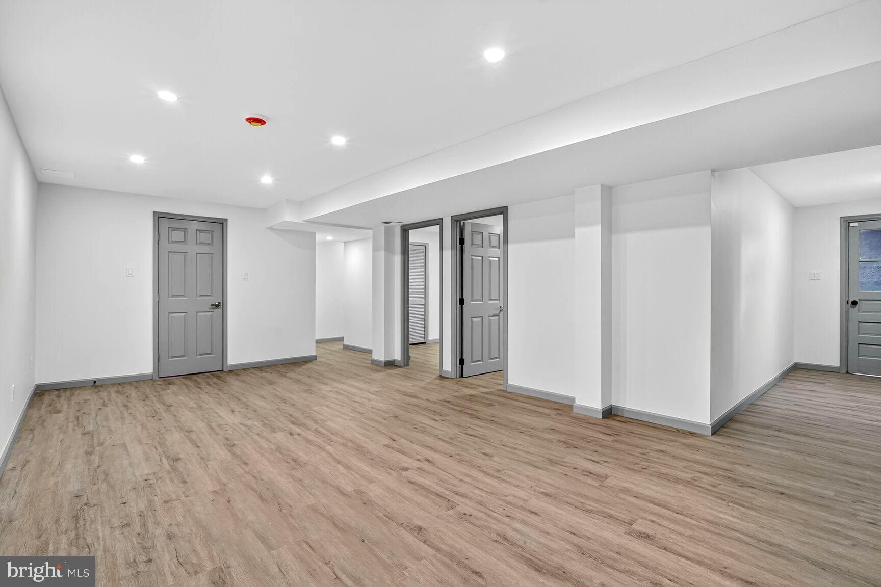 MARLOW HEIGHTS - Residential