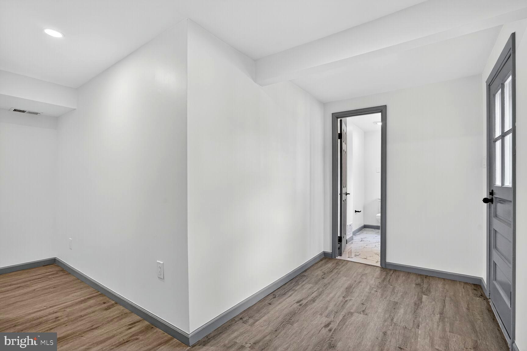 MARLOW HEIGHTS - Residential