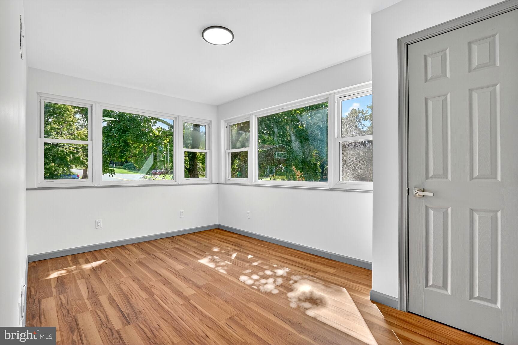 MARLOW HEIGHTS - Residential