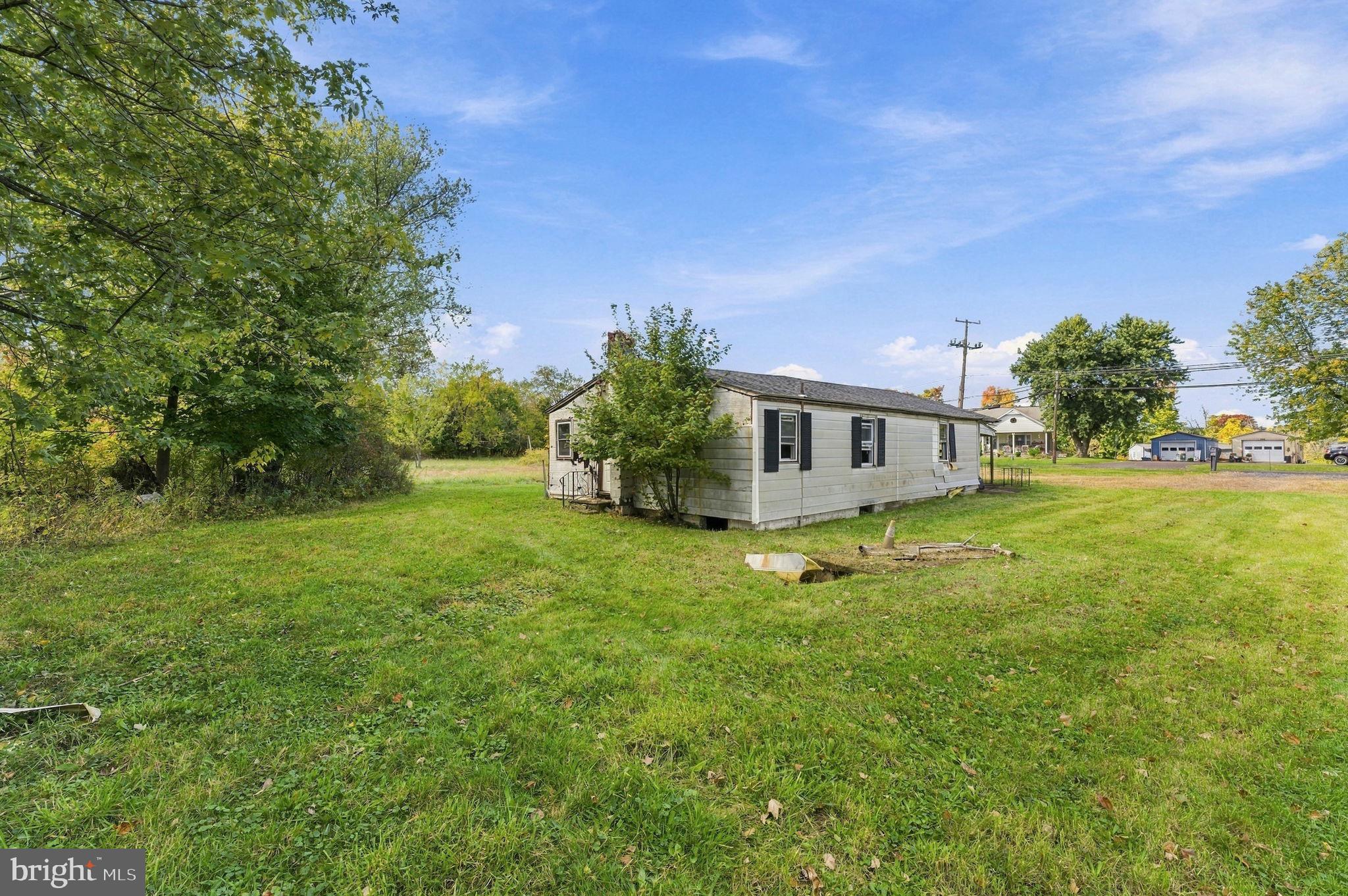 28 ALMONT ROAD