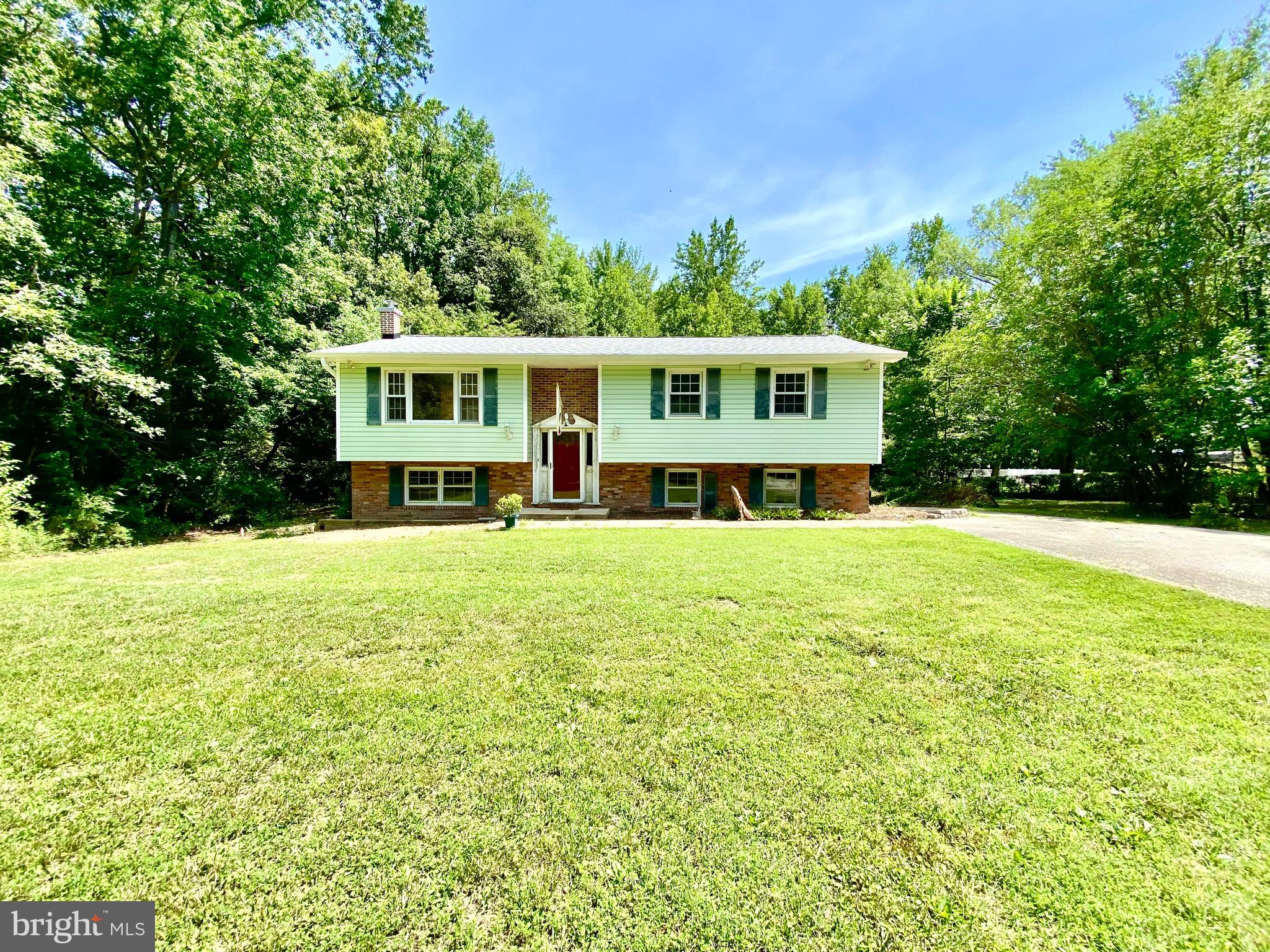 1440 CEDAR LANE