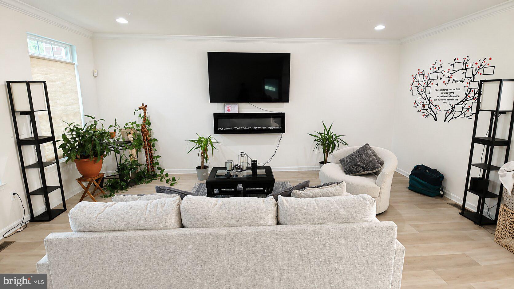 610 CHANCE PLACE