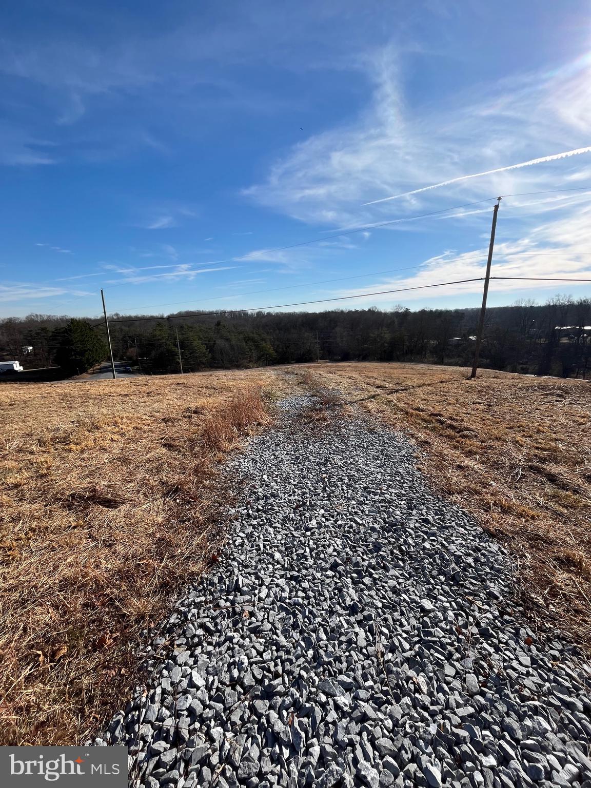 CHESTNUT HILL - Land