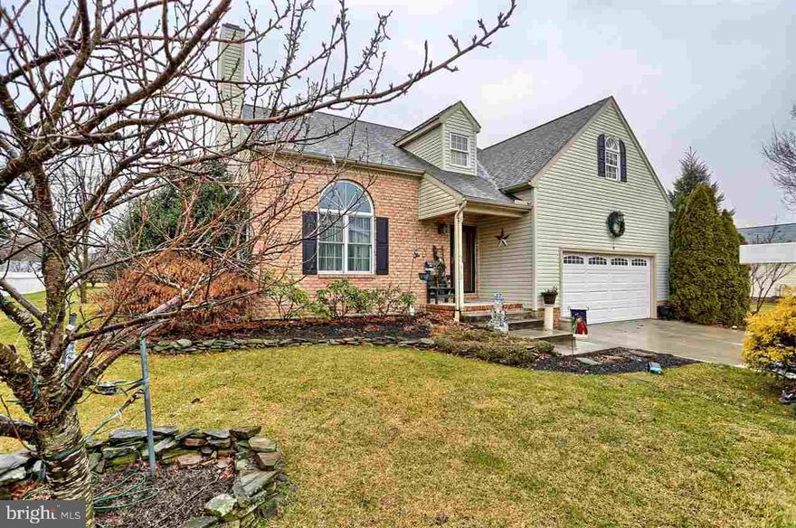 Beautiful open floor plan. Entrance boosts open staircase w/ balcony over looking the living room. First floor Master Bedroom w/ Full Bath. Large bedrooms all offering plentiful closet space. Mature landscaping adds color and character to the property. Enjoy the covered porch and custom block patio in the yard. Close to schools, rt 15 & rt 97. Lower level unfinished for you to customize. Move right in....