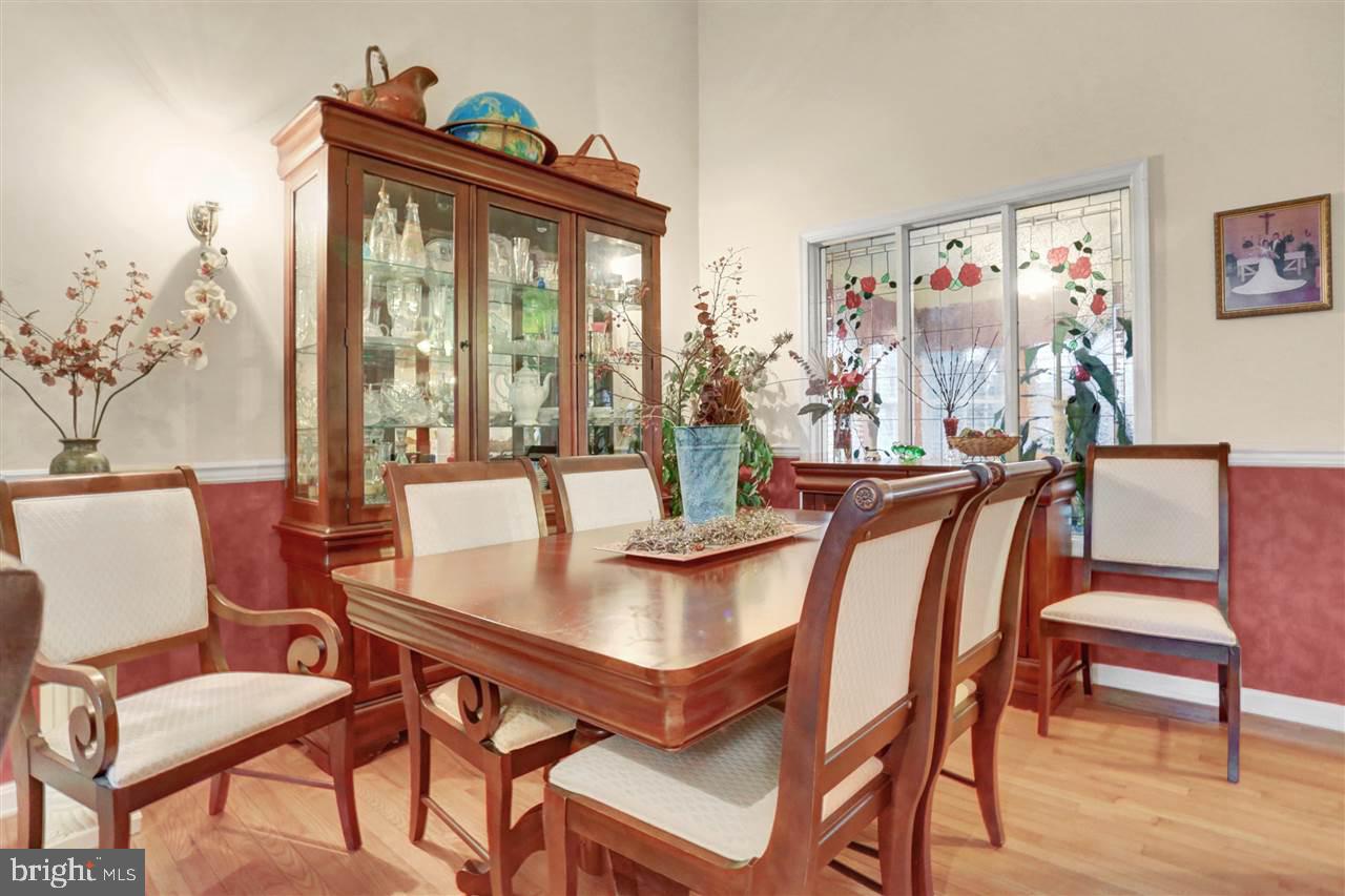 MEADOWVIEW ESTATES - Residential