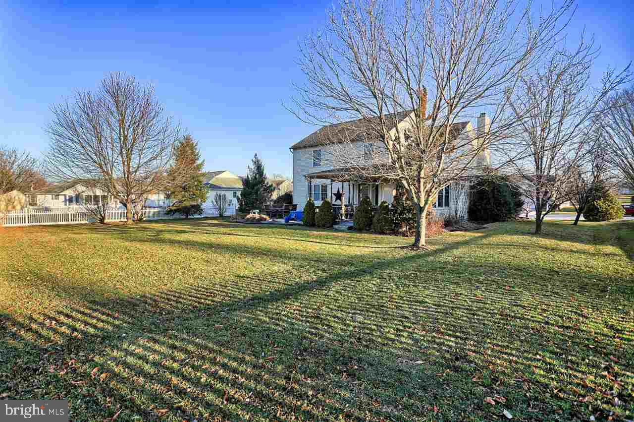 MEADOWVIEW ESTATES - Residential