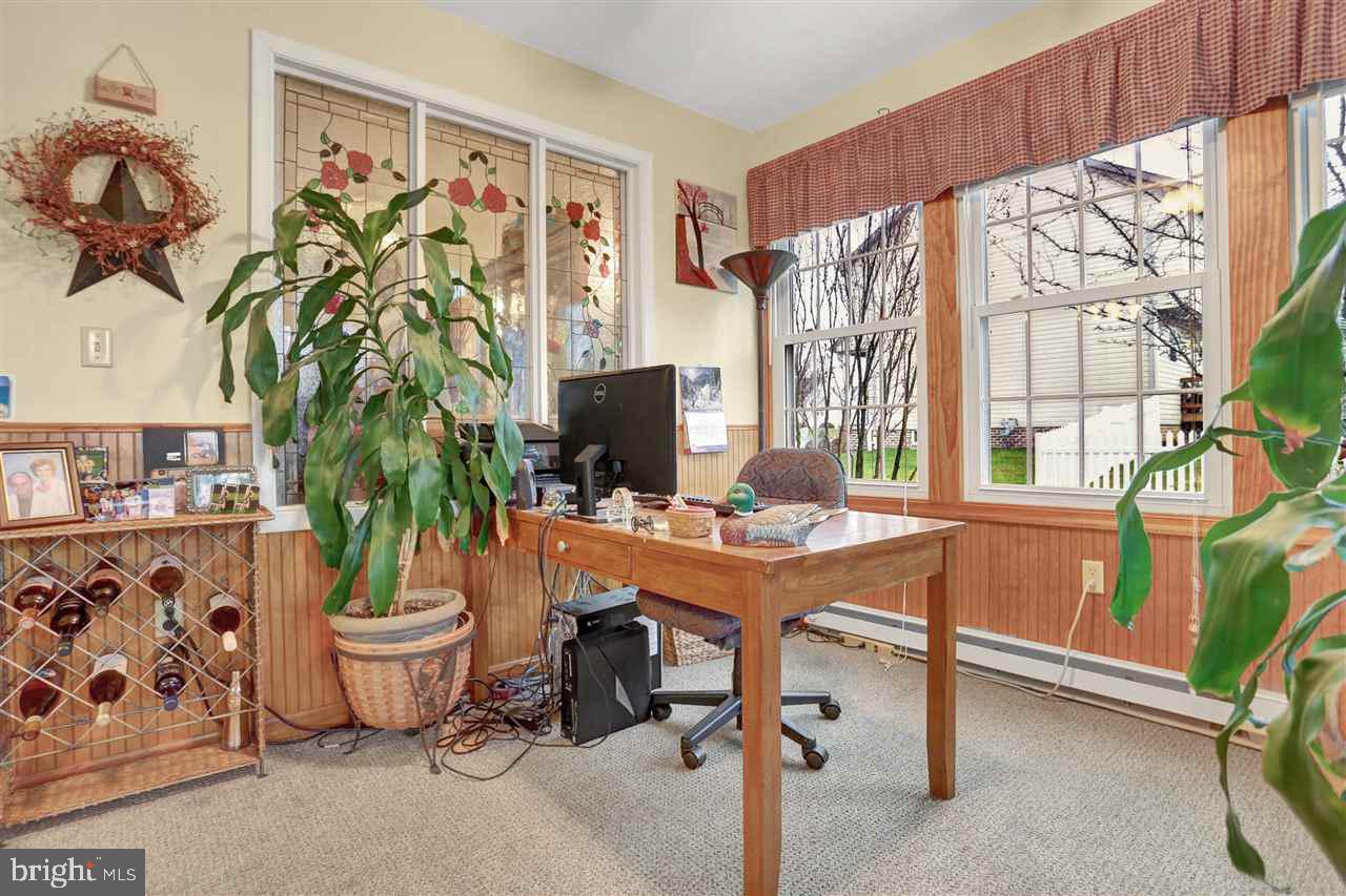 MEADOWVIEW ESTATES - Residential