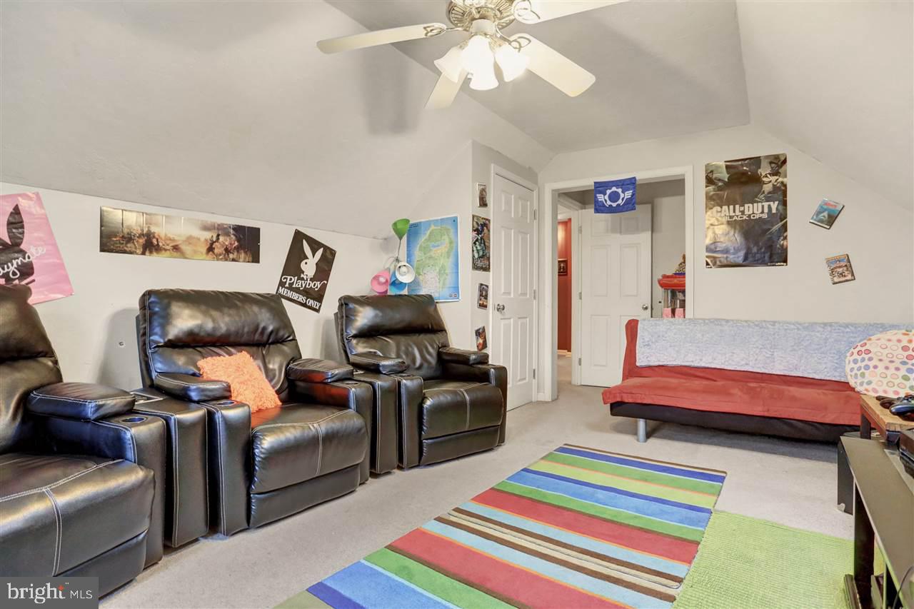 MEADOWVIEW ESTATES - Residential