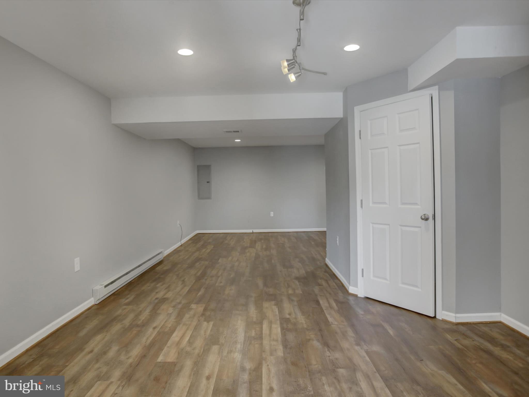 KENSINGTON TERRACE - Residential