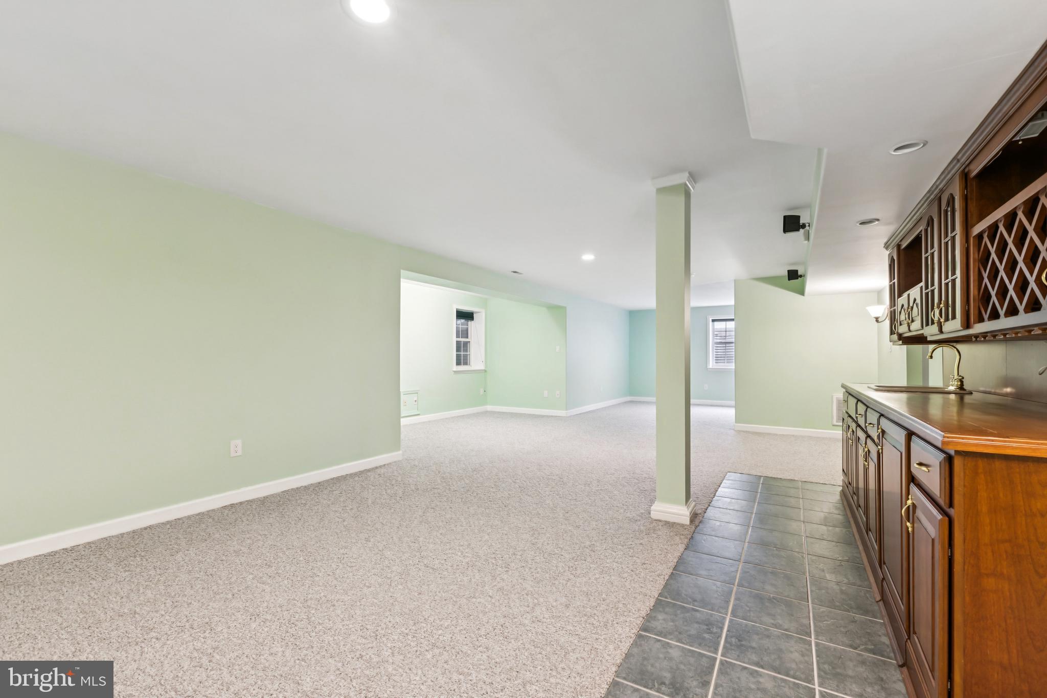 LOCUST GROVE ESTATES - Residential