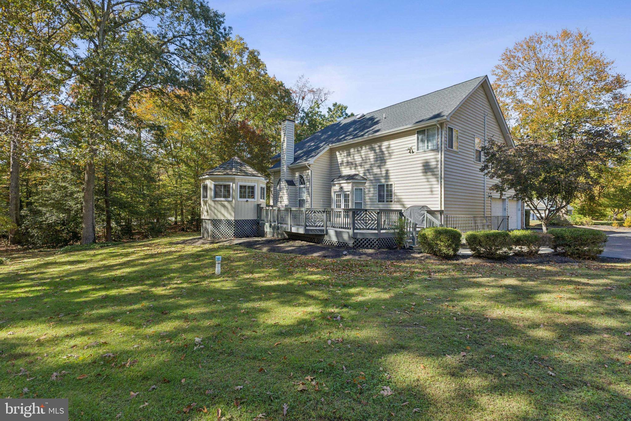 LOCUST GROVE ESTATES - Residential