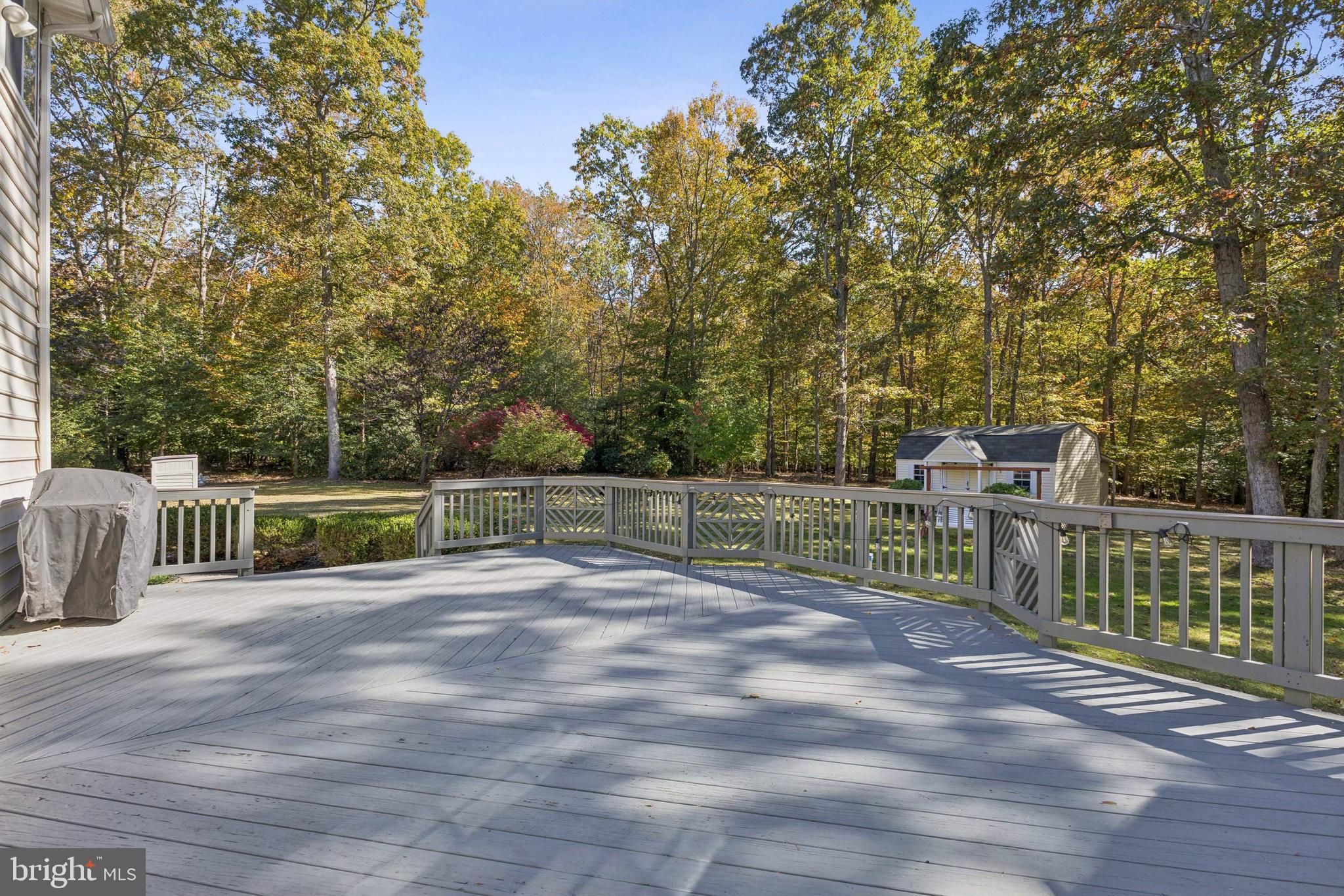 LOCUST GROVE ESTATES - Residential