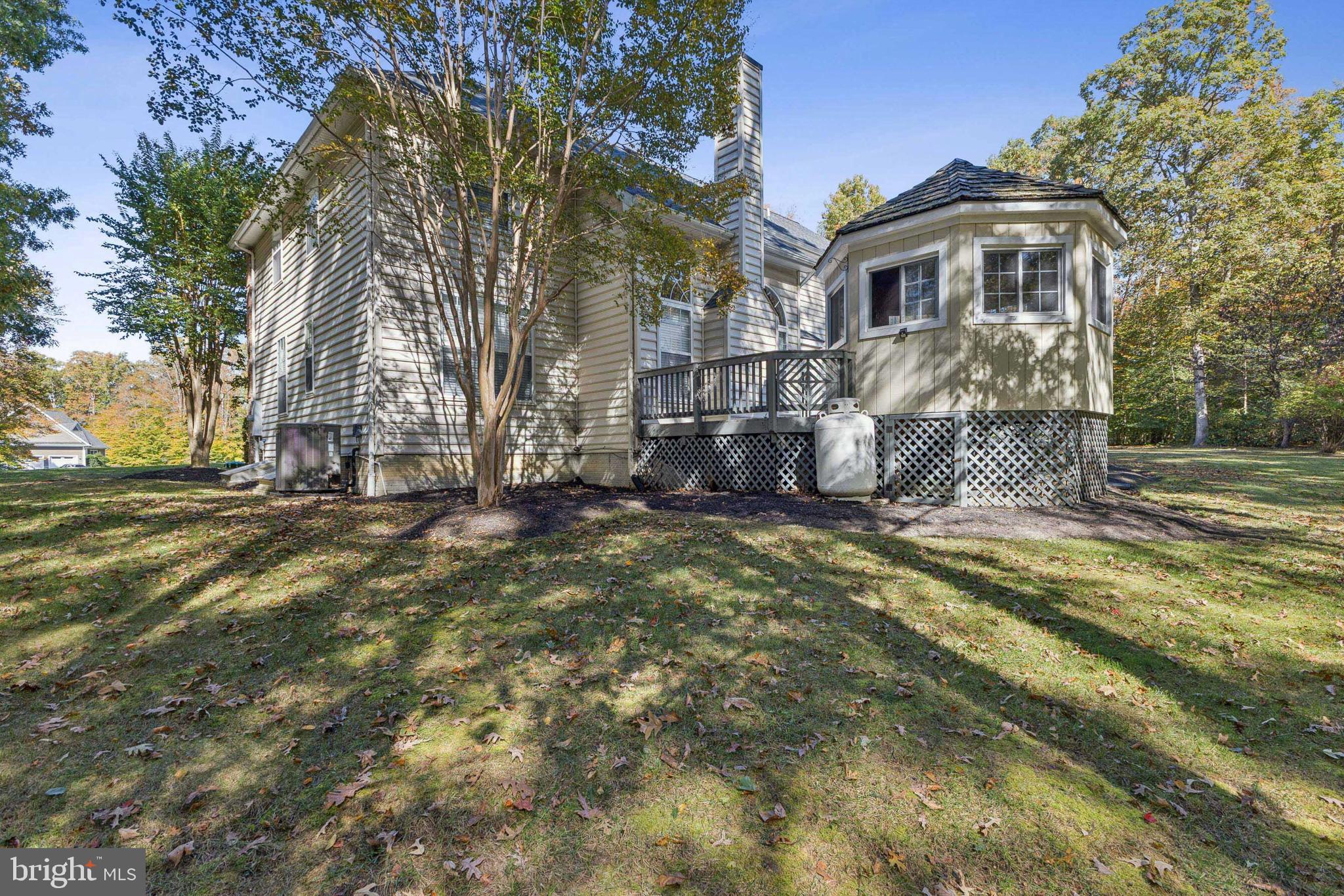 LOCUST GROVE ESTATES - Residential