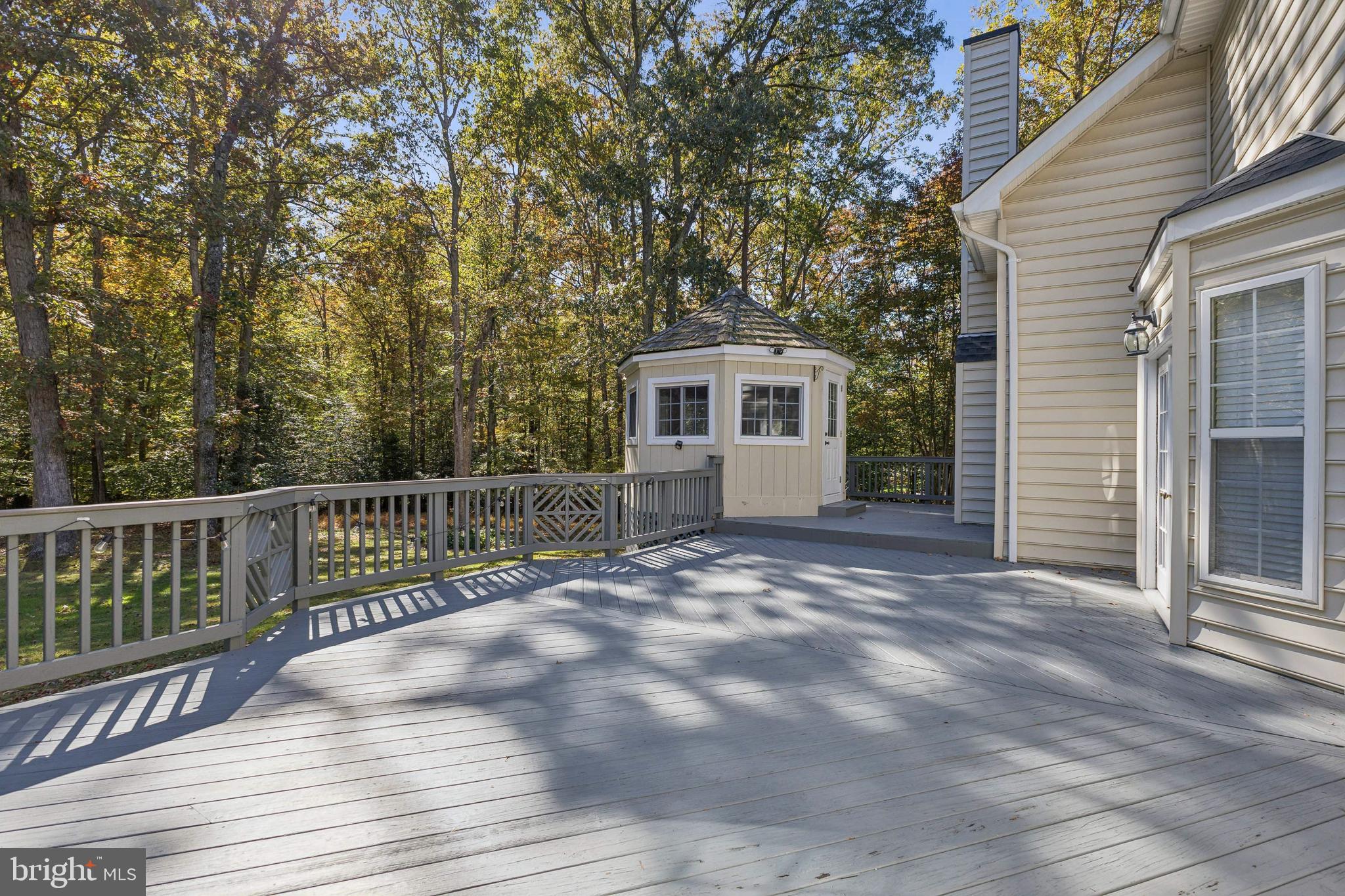 LOCUST GROVE ESTATES - Residential