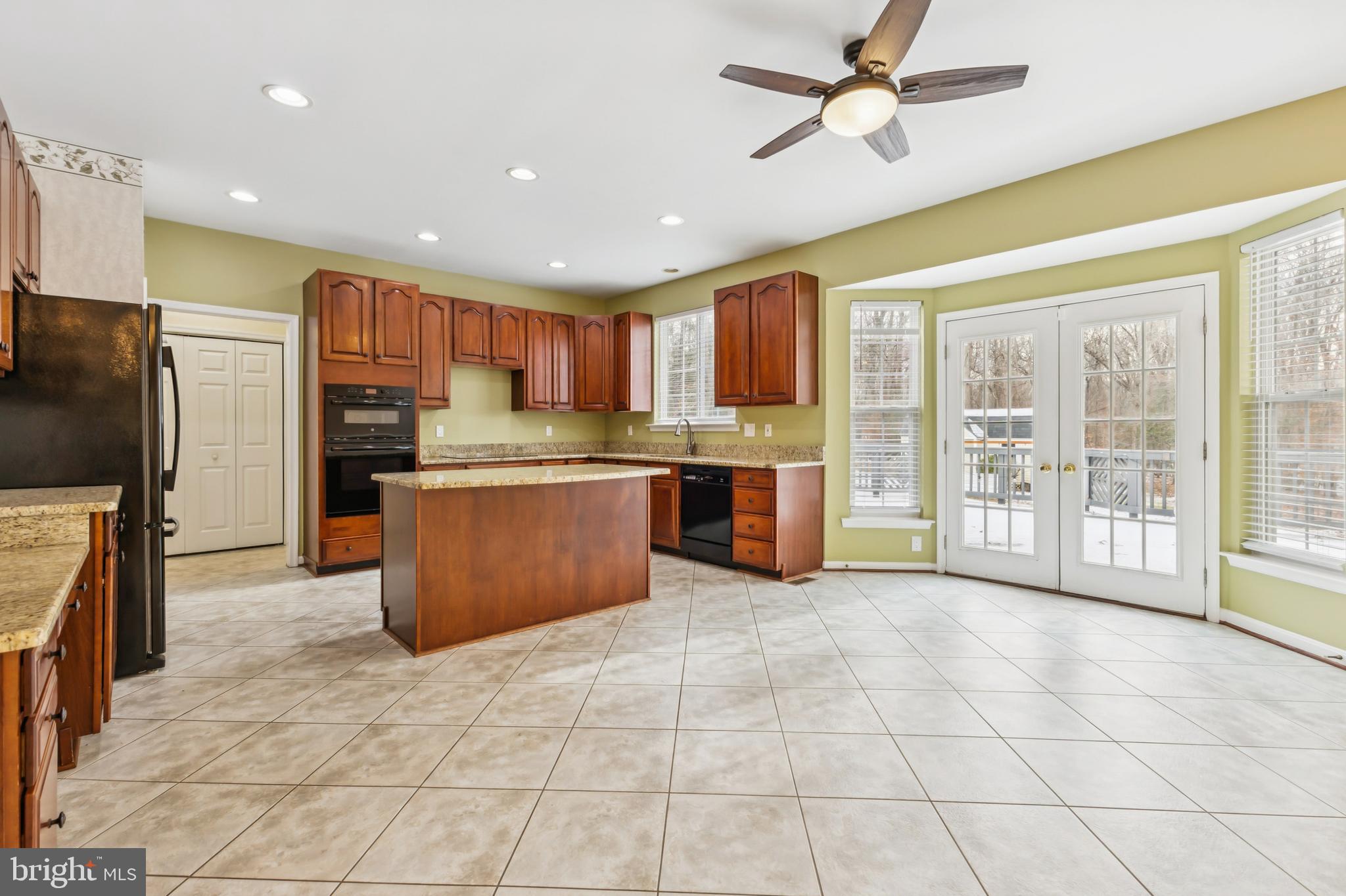 LOCUST GROVE ESTATES - Residential