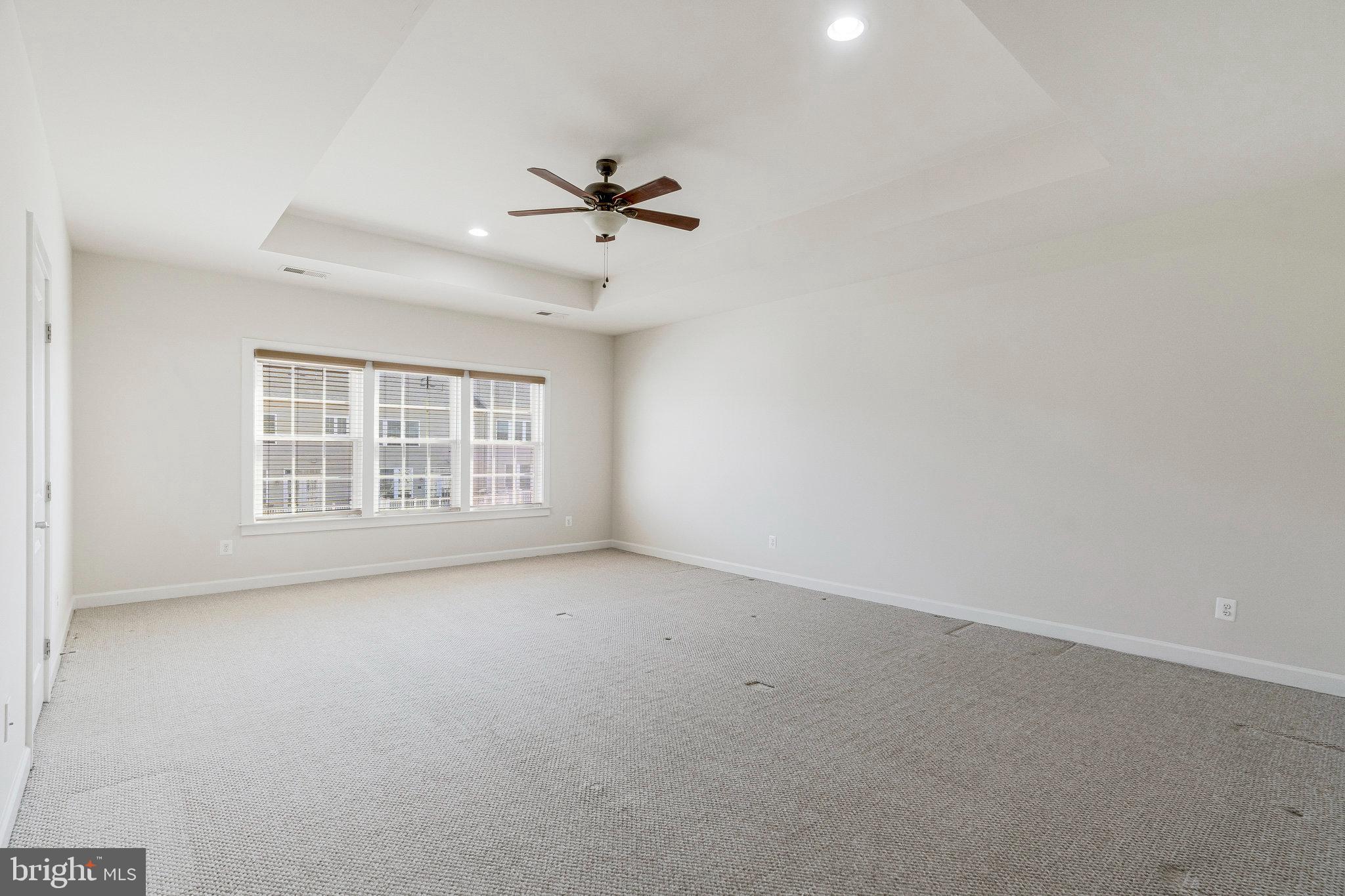 STONEGATE - Residential