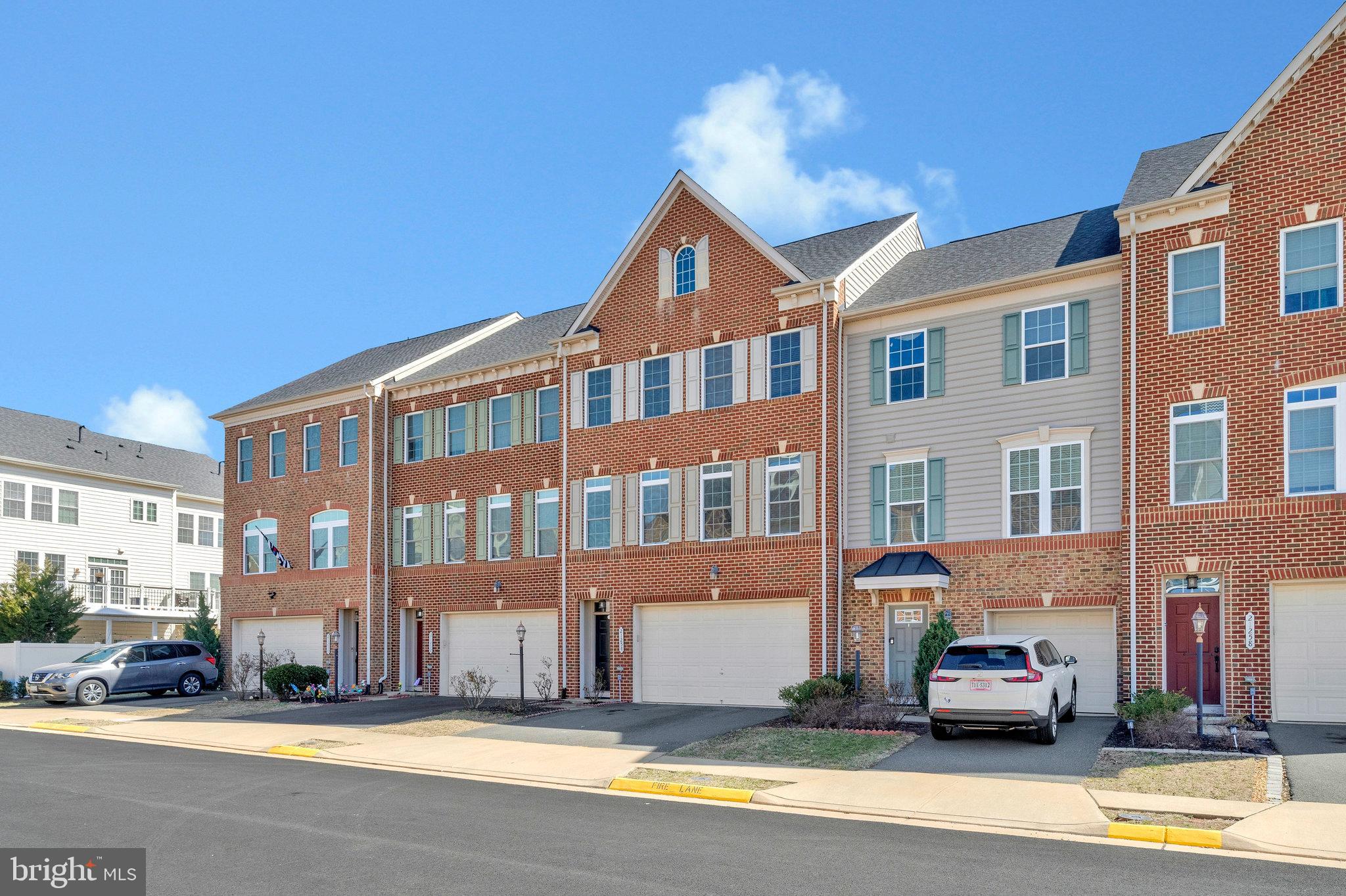 STONEGATE - Residential