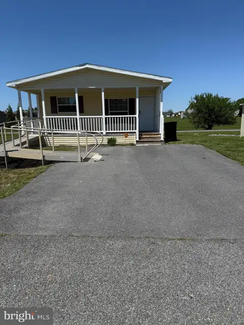 MLS: VAFV2042392