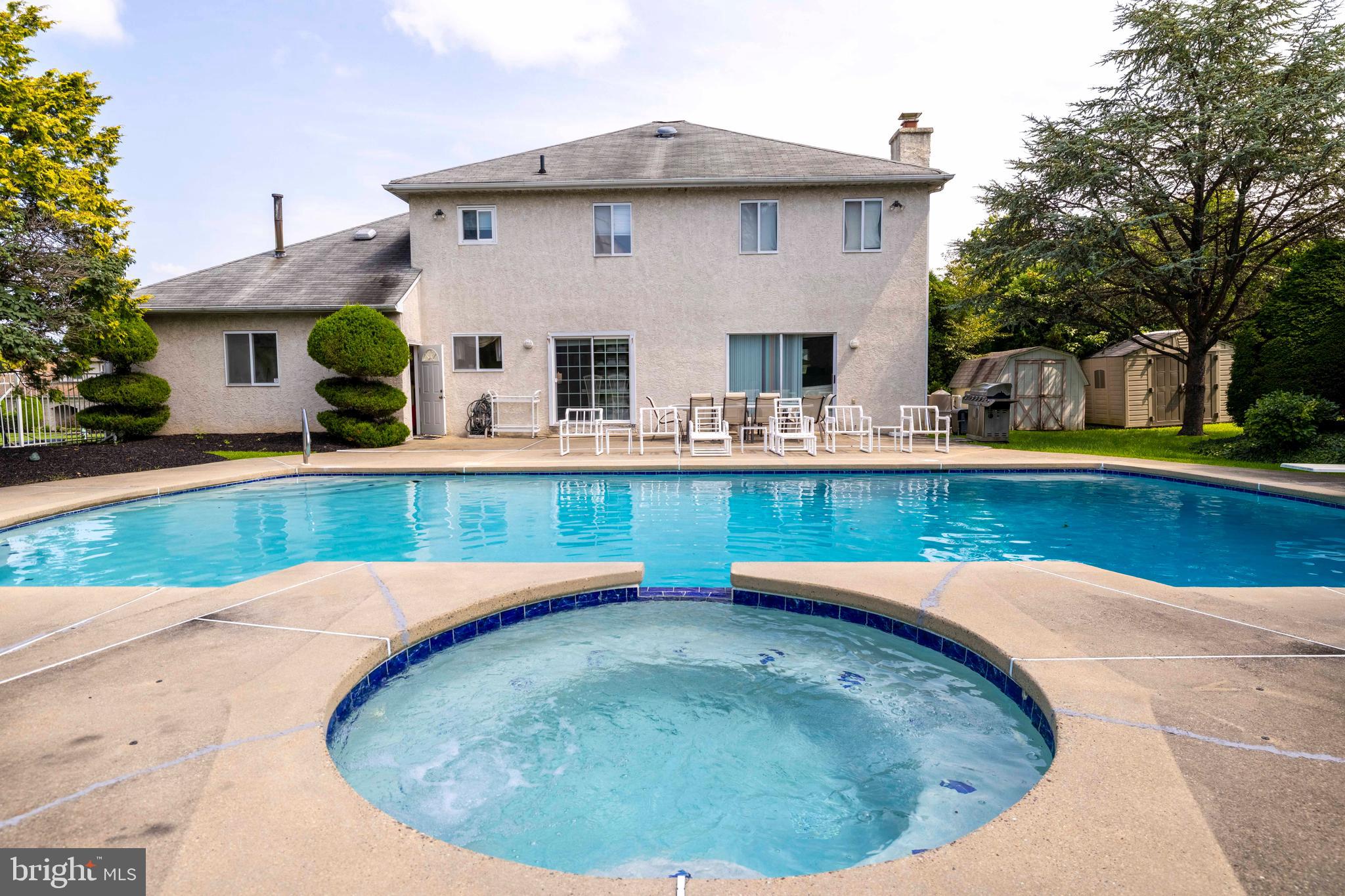 20 SUMMER PLACE