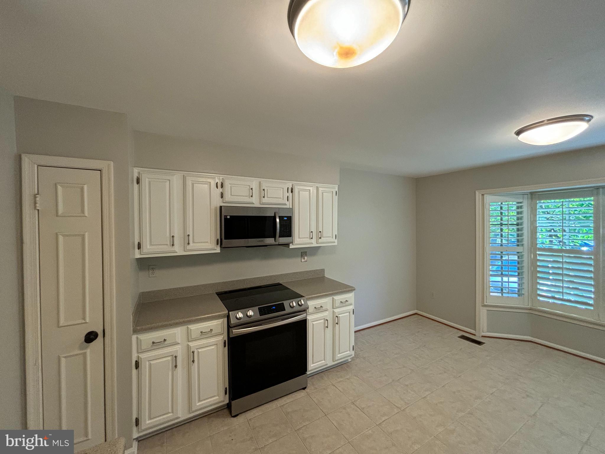 DOMINION - Residential Lease