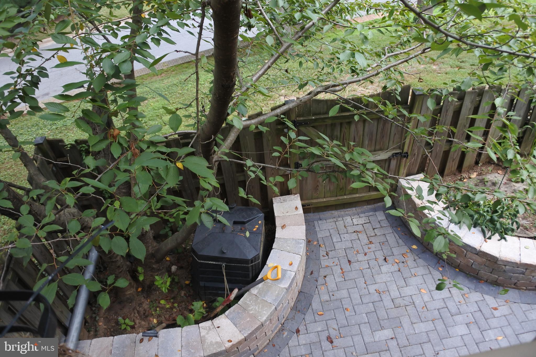 DOMINION - Residential Lease