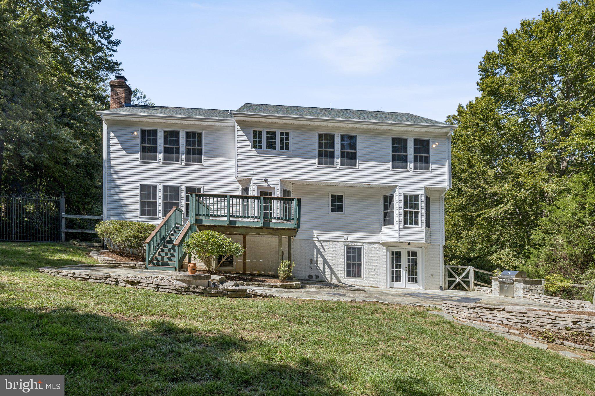 7554 KNIGHTSHAYES DRIVE
