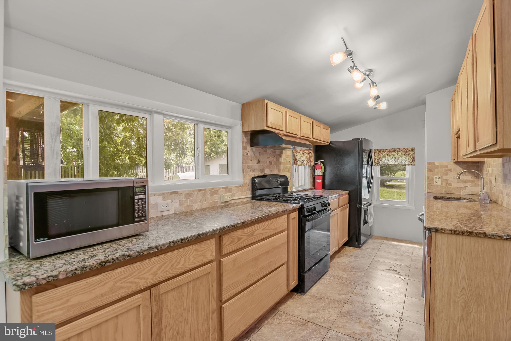 REGULARS - Residential