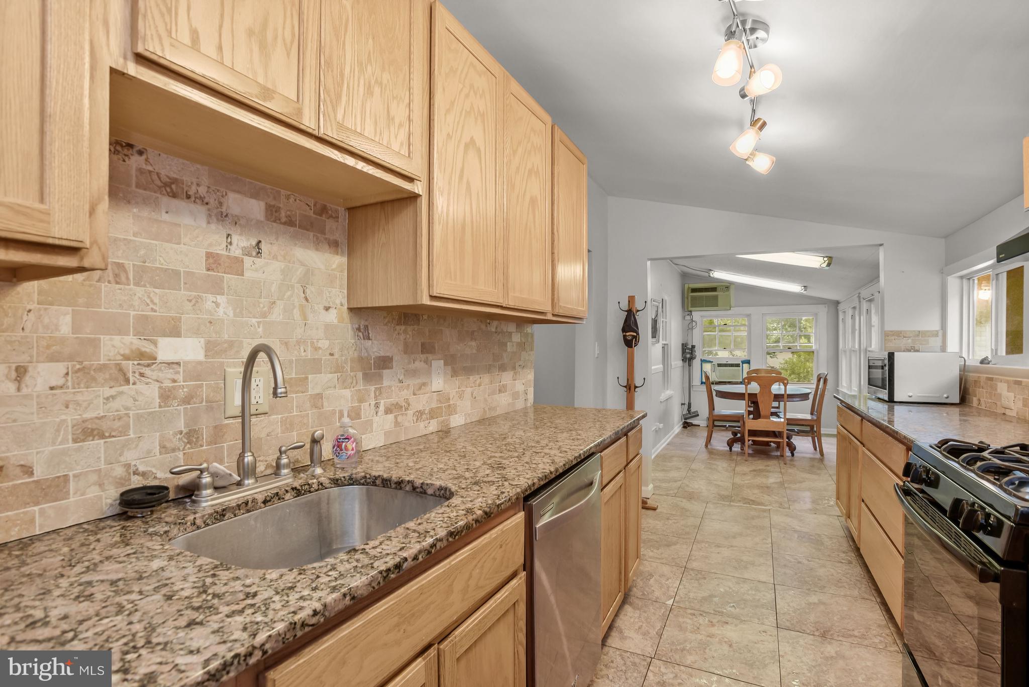 REGULARS - Residential