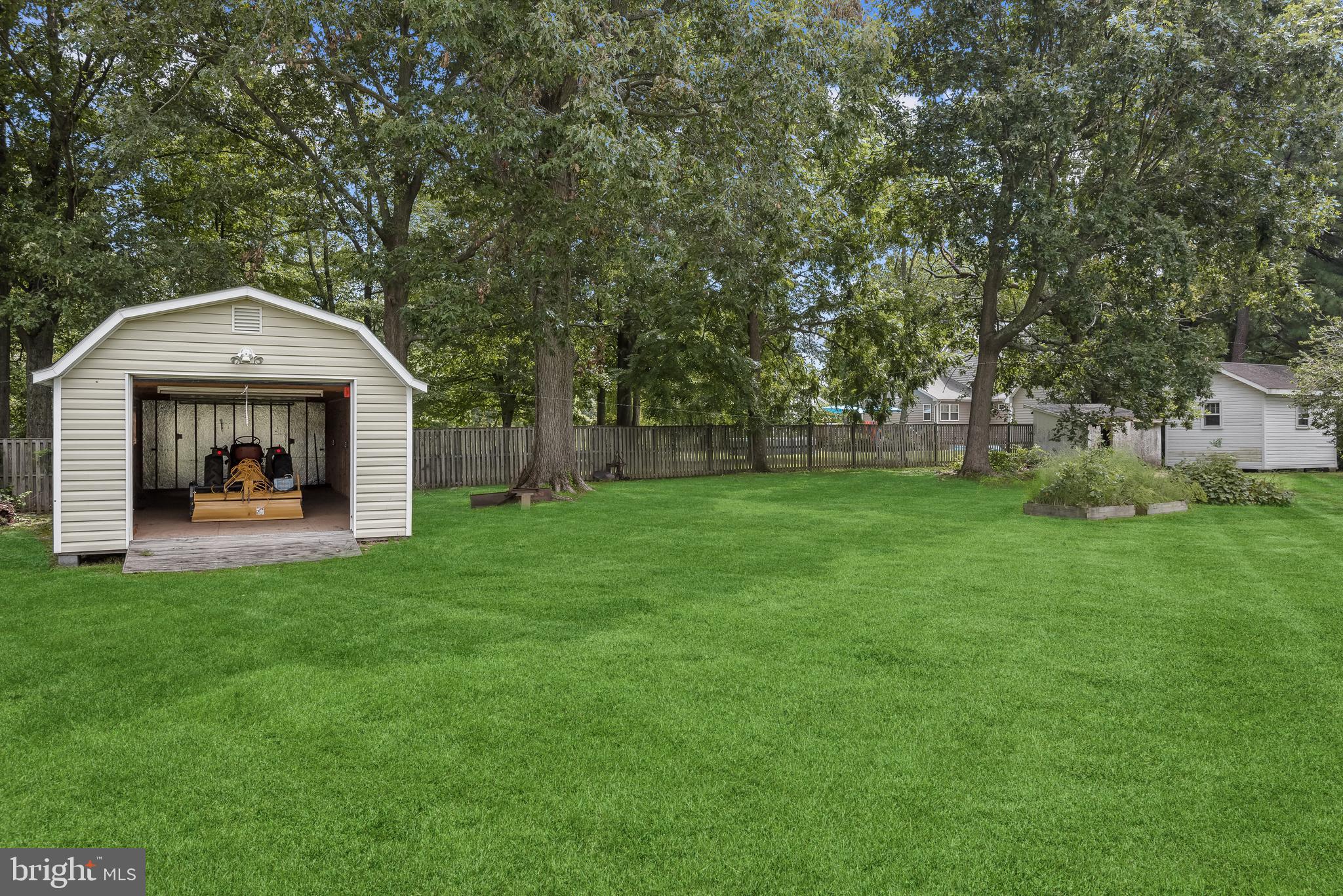 REGULARS - Residential