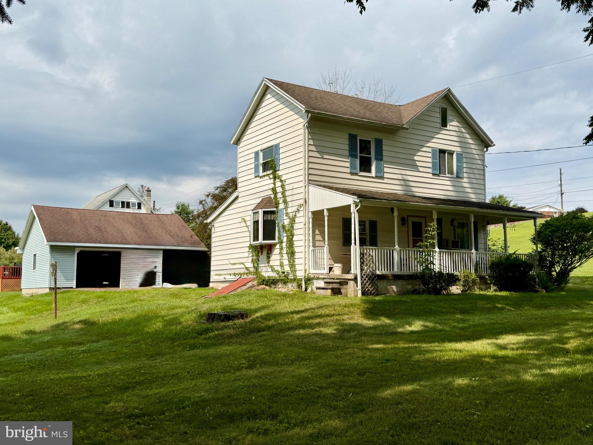 307 W TANNER STREET