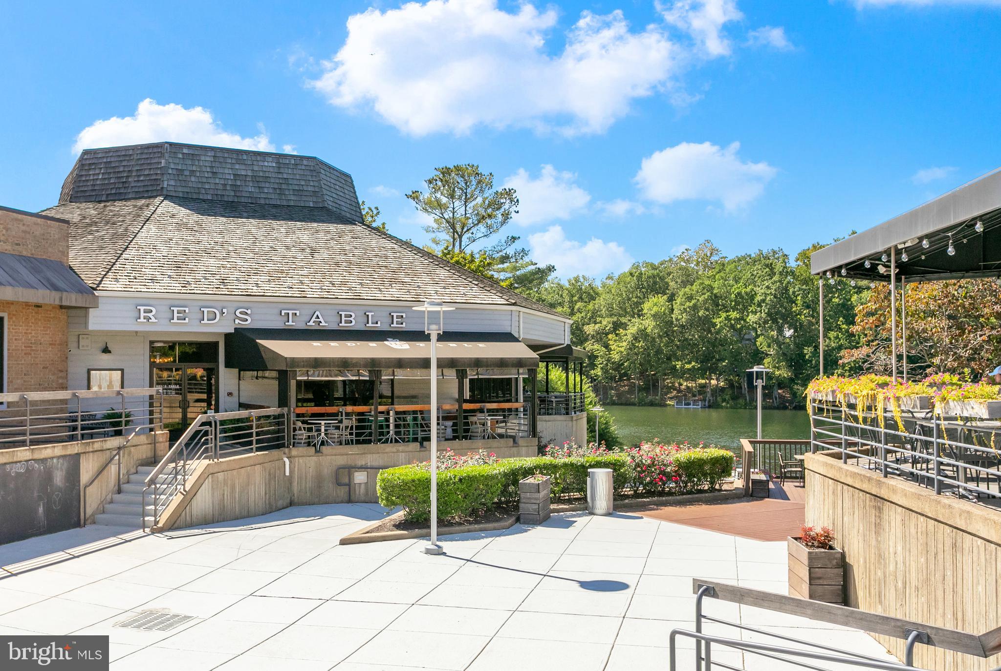 CEDAR COVE - Residential