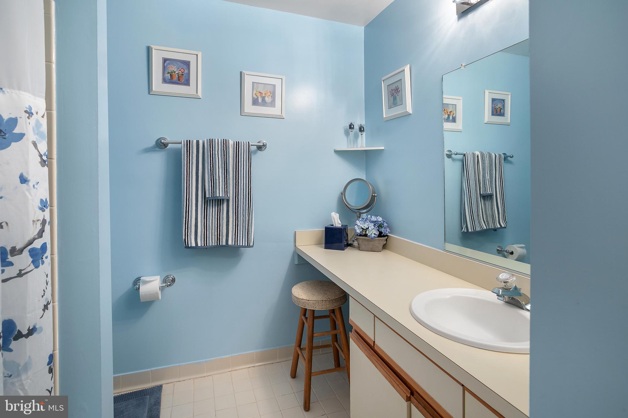 CEDAR COVE - Residential