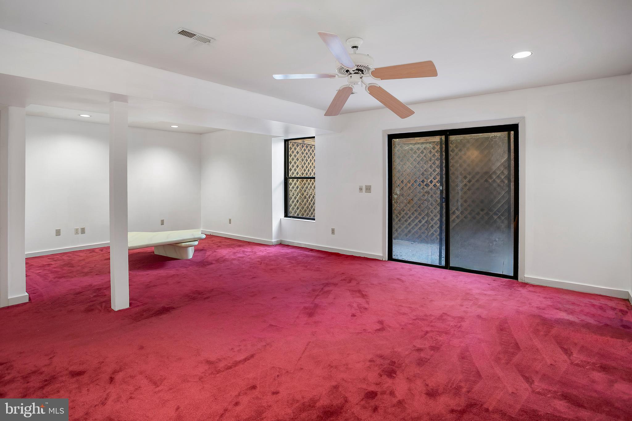 CEDAR COVE - Residential