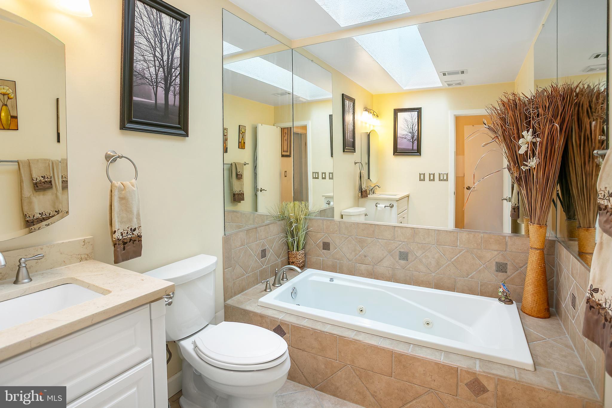 CEDAR COVE - Residential