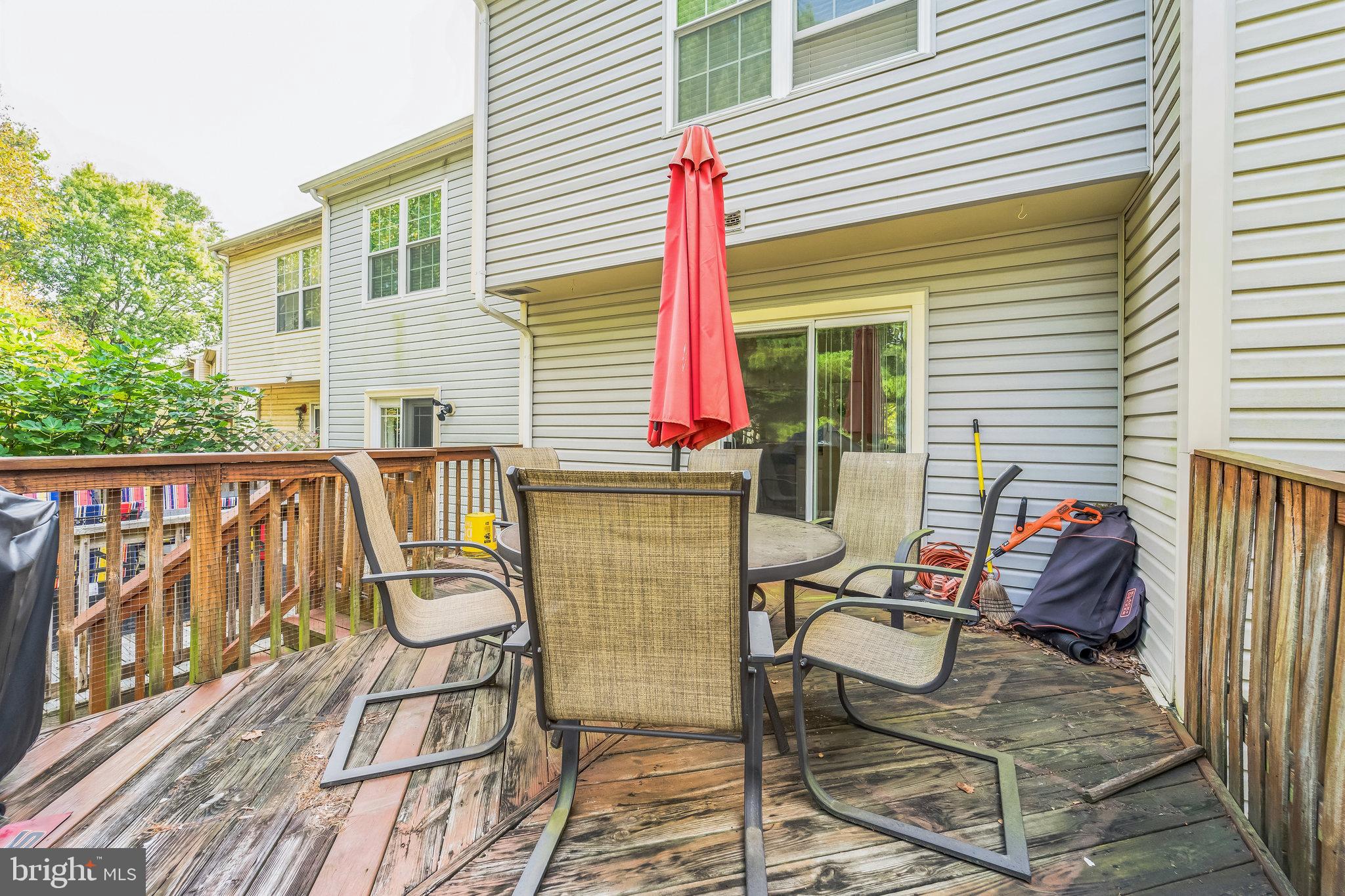 GLENSHIRE TOWNE - Residential Lease