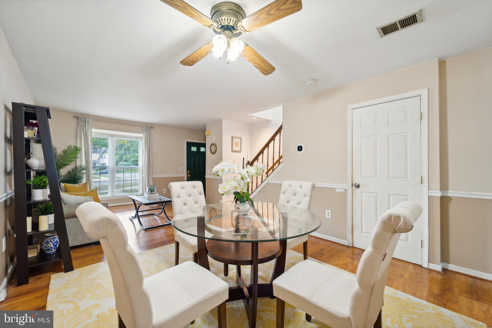 GLENSHIRE TOWNE - Residential Lease