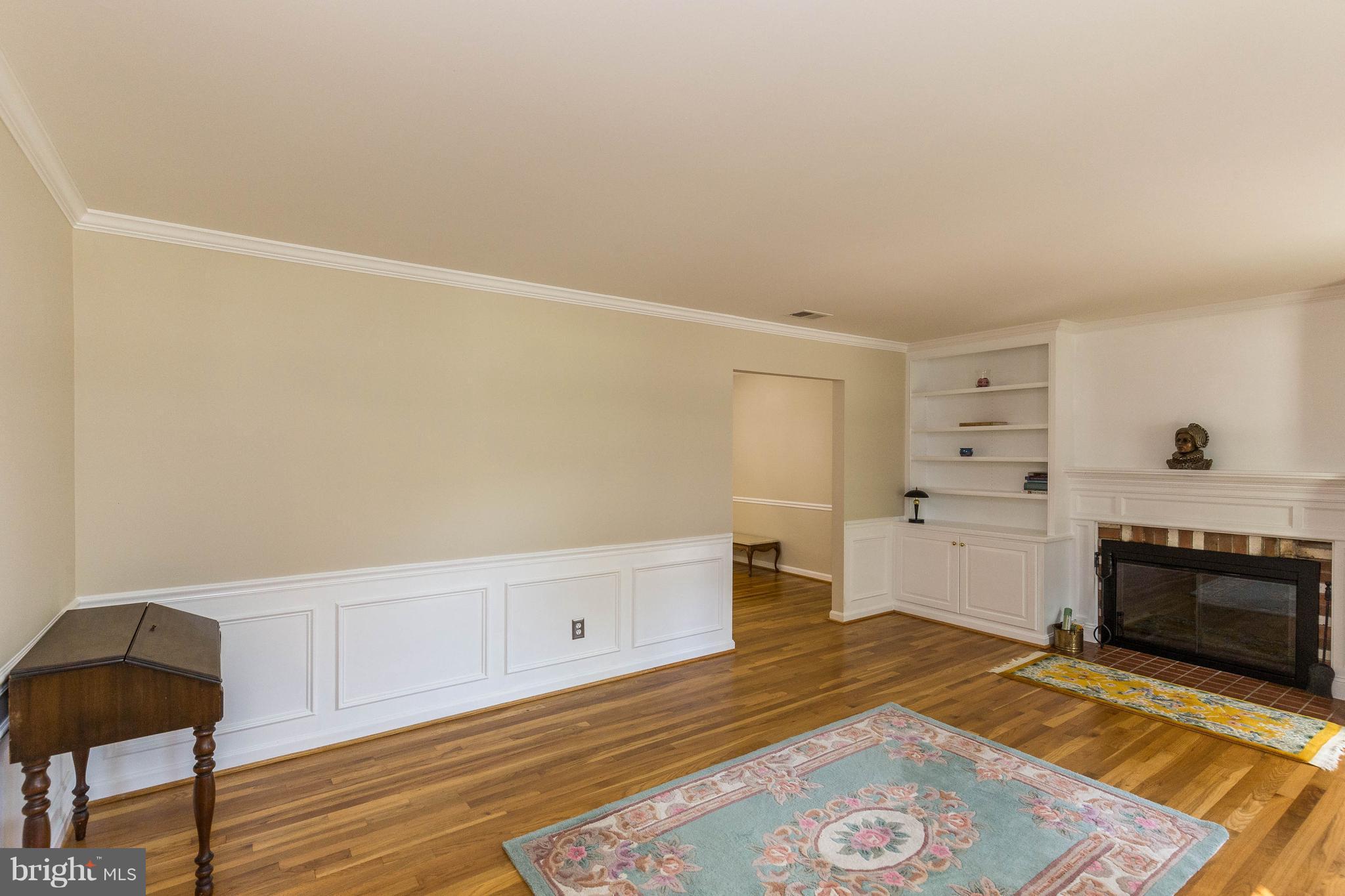 HAYFIELD FARM - Residential