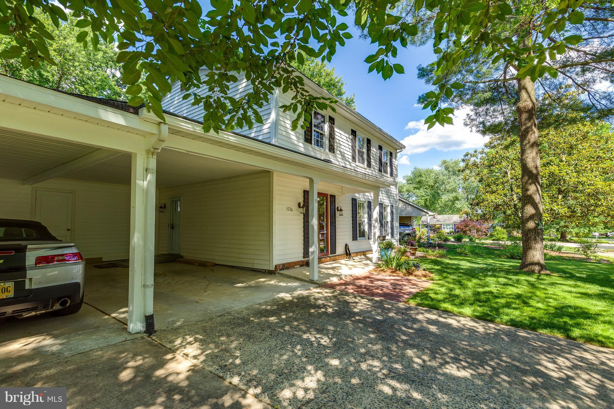 HAYFIELD FARM - Residential