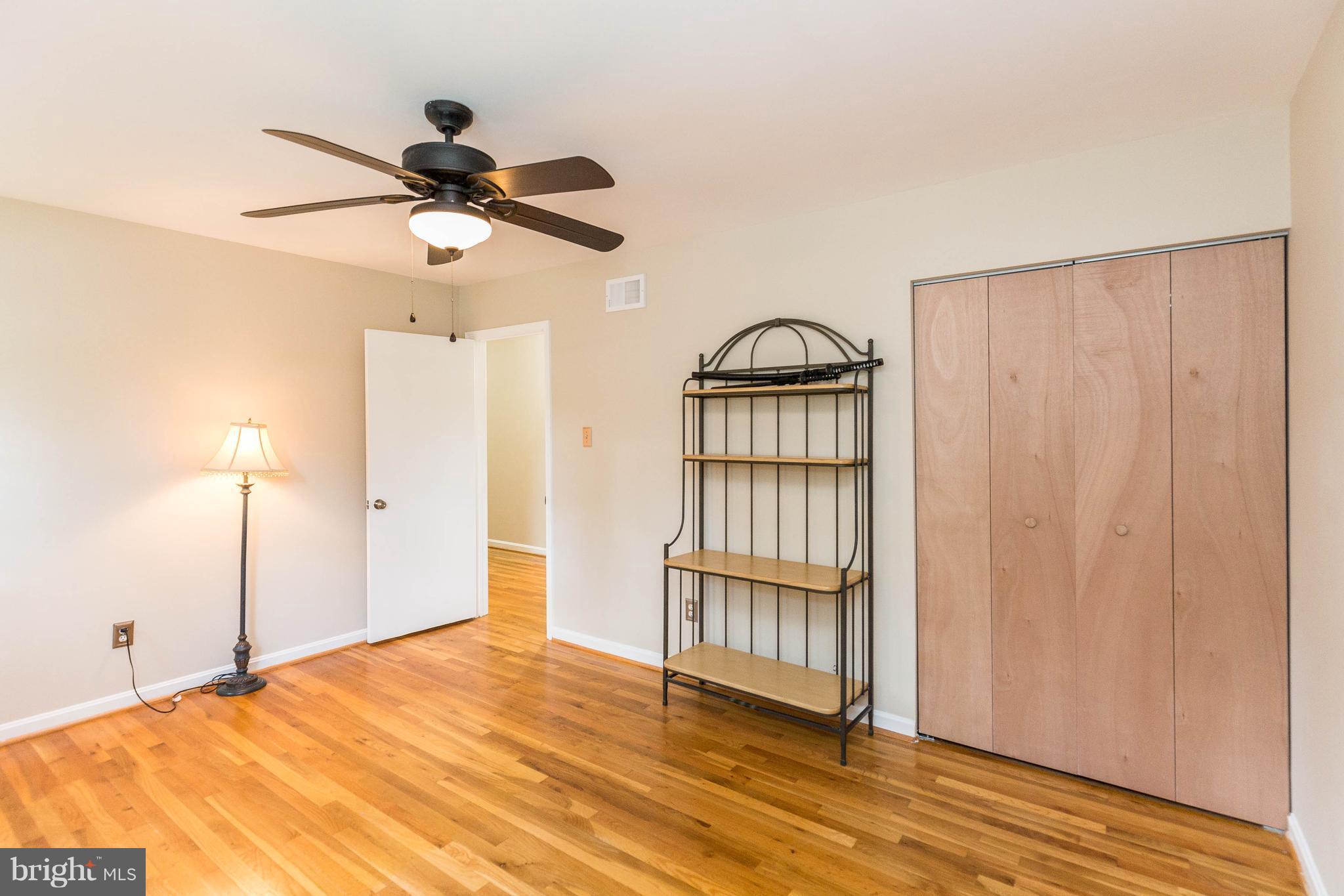 HAYFIELD FARM - Residential